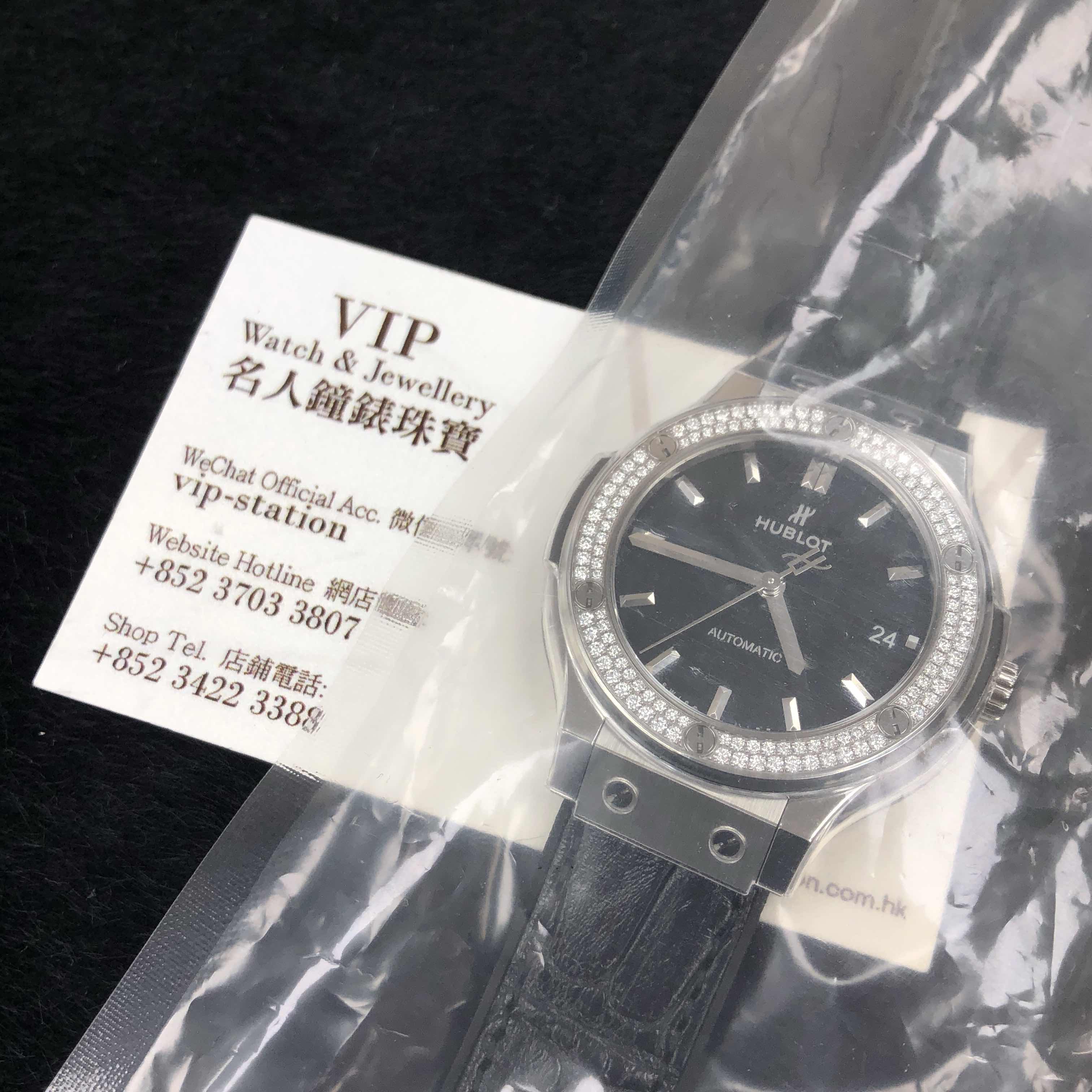 Hublot 565.NX.1171.LR.1104 CLASSIC FUSION Automatic Titanium