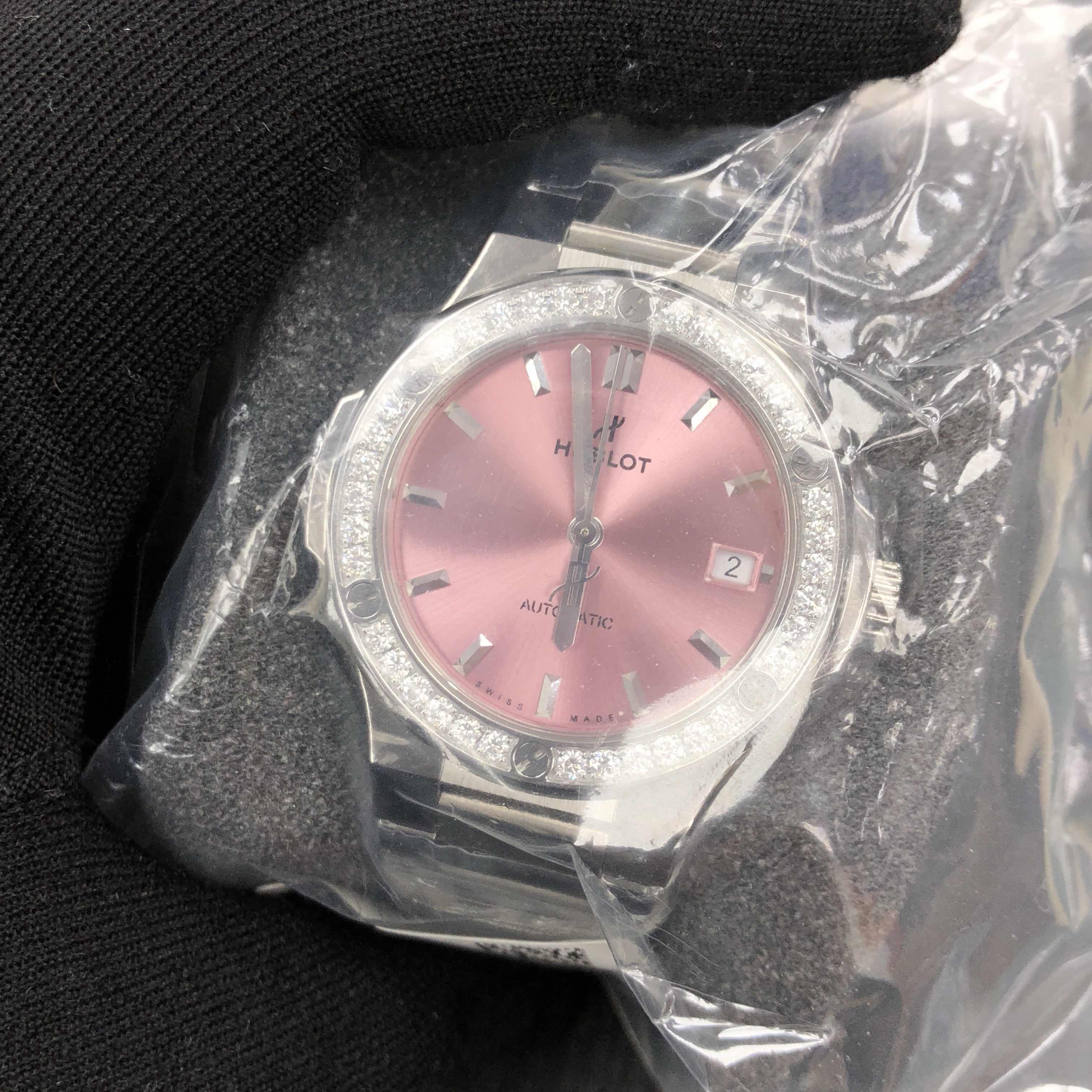 Hublot 568.NX.891P.NX.1204 CLASSIC FUSION Automatic Steel