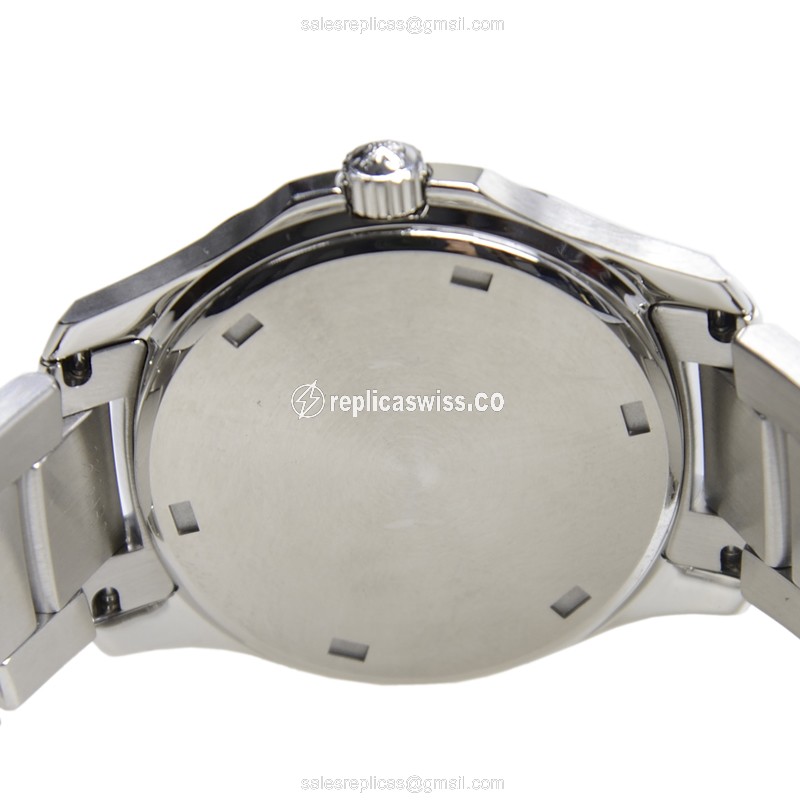Patek Philippe 5087-1A-010 AQUANAUT Quartz Stainless Steel & Diamonds