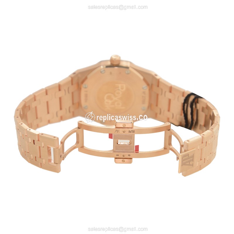 Audemars Piguet 67651OR.ZZ.1261OR.01 ROYAL OAK Quartz 18kt Rose Gold & Diamonds