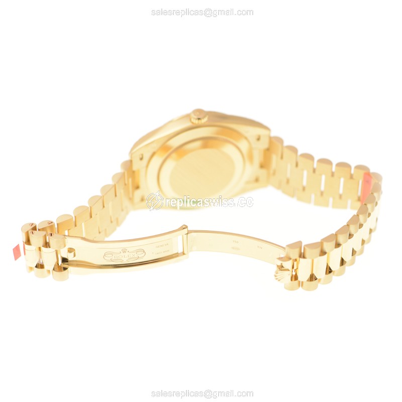 Rolex 228238SVDECWTBAR DAY-DATE Automatic 18kt Yellow Gold