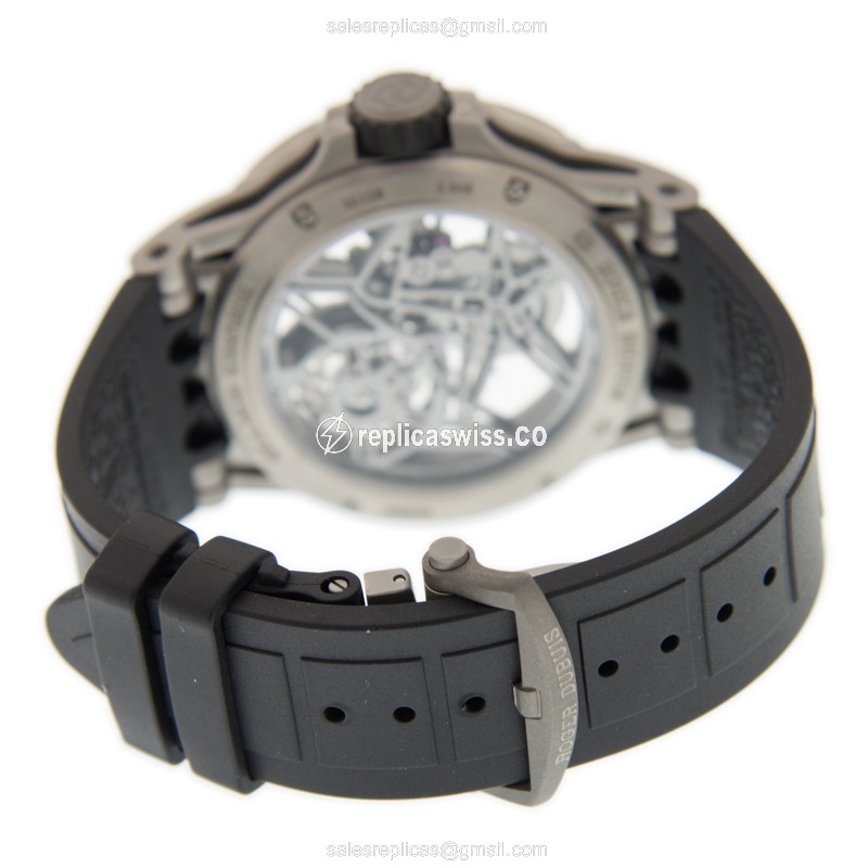 Roger Dubuis DBEX0479 EXCALIBUR Manual Wind Titanium