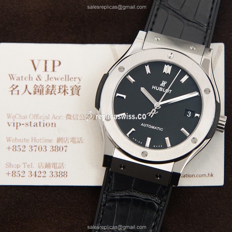 Hublot 511.NX.1171.LR CLASSIC FUSION Automatic Titanium