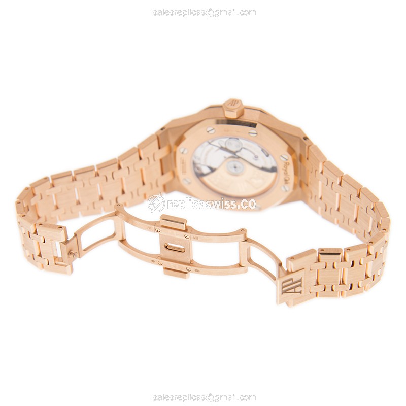 Audemars Piguet 15451OR.YY.1256OR.01 ROYAL OAK Automatic 18kt Rose Gold & Diamonds