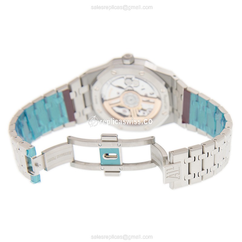 Audemars Piguet 15500ST.OO.1220ST.01 Automatic Stainless Steel