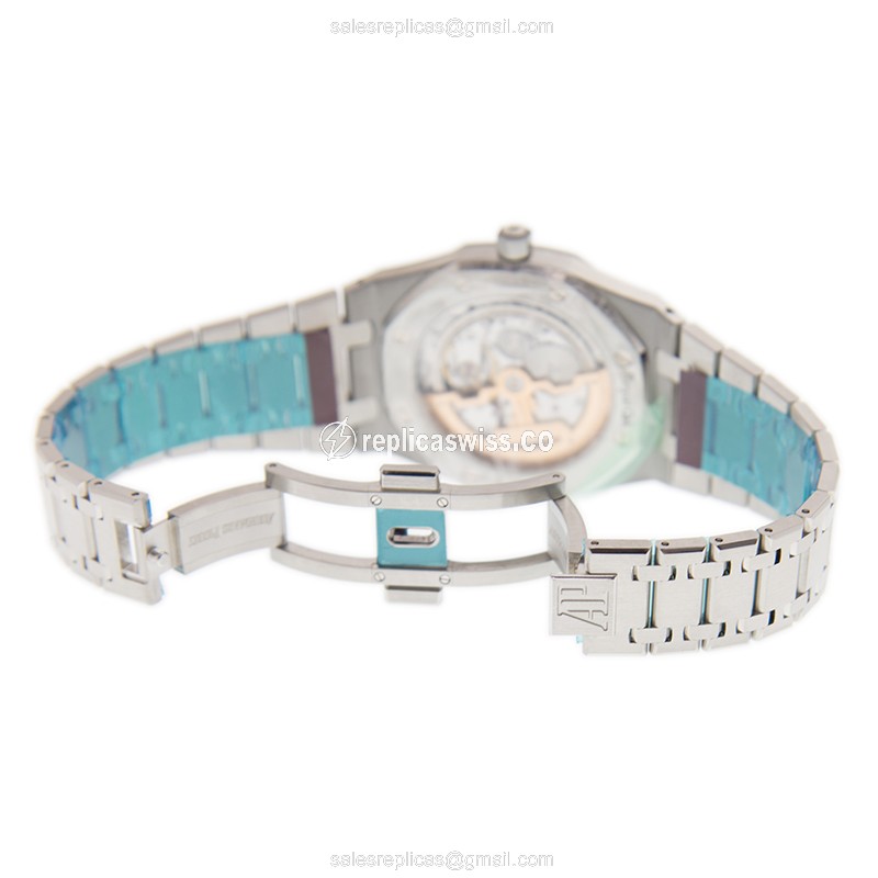 Audemars Piguet 15202ST.OO.1240ST.01 ROYAL OAK Automatic Stainless Steel