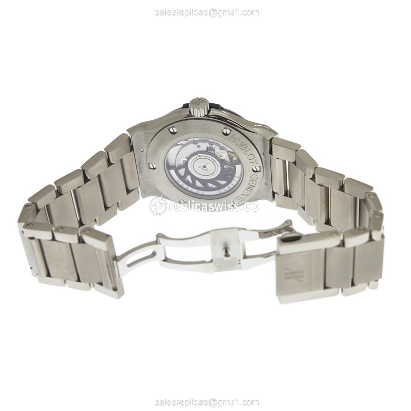 Hublot 542.NX.1170.NX CLASSIC FUSION Automatic Titanium