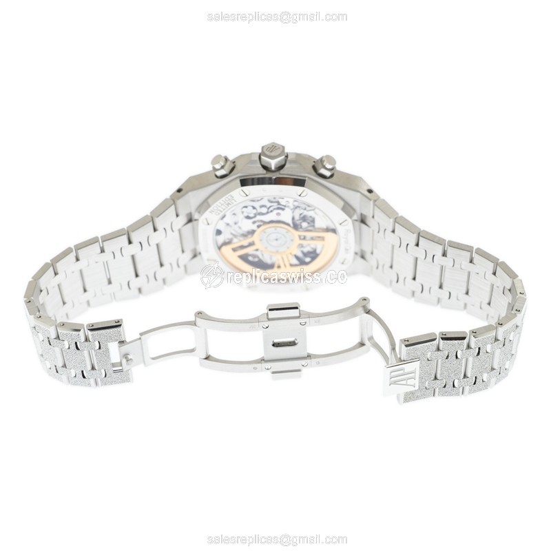 Audemars Piguet 26239BC.GG.1224BC.01 ROYAL OAK Automatic 18kt White Gold