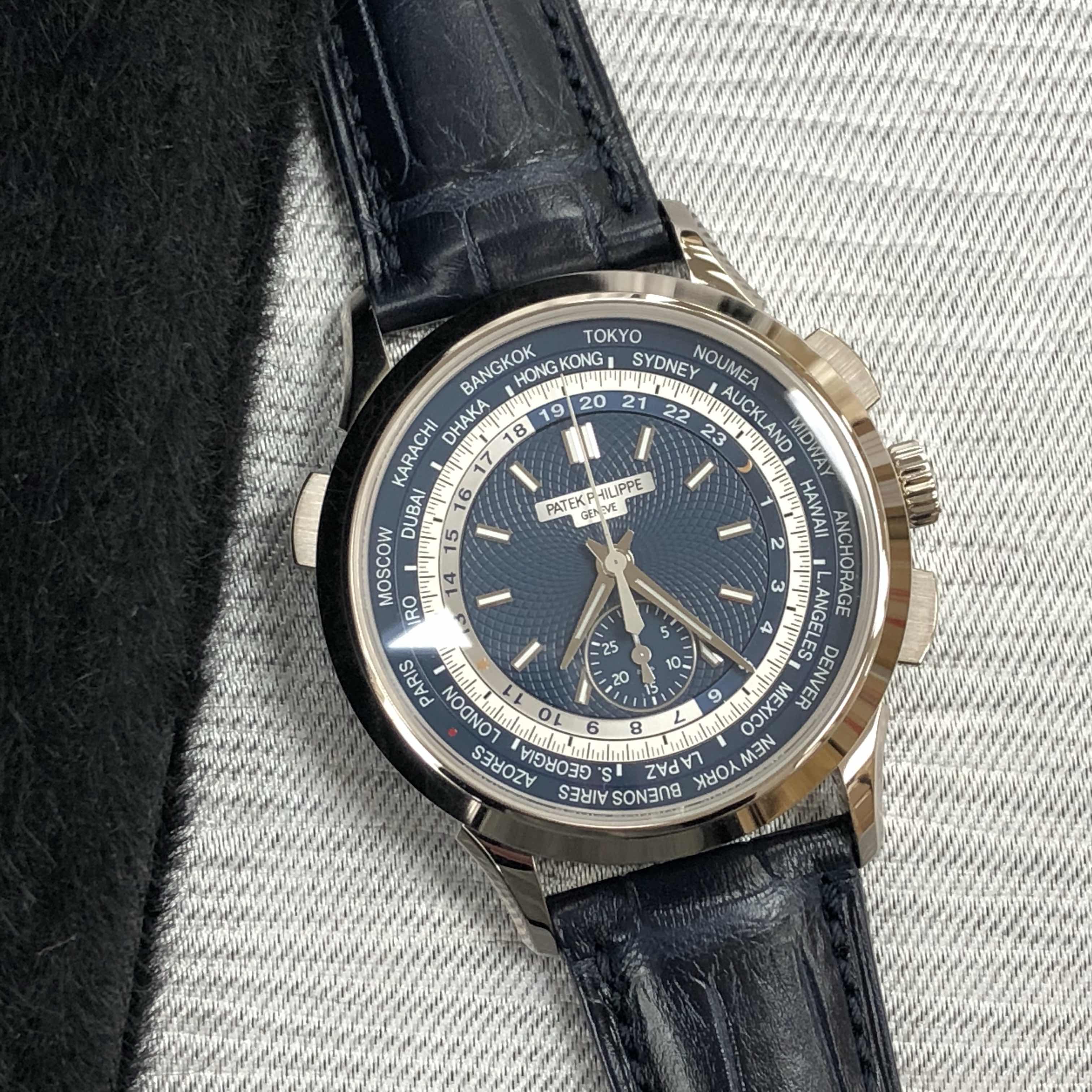 Patek Philippe 5930G-001 COMPLICATIONS Automatic 18kt White Gold