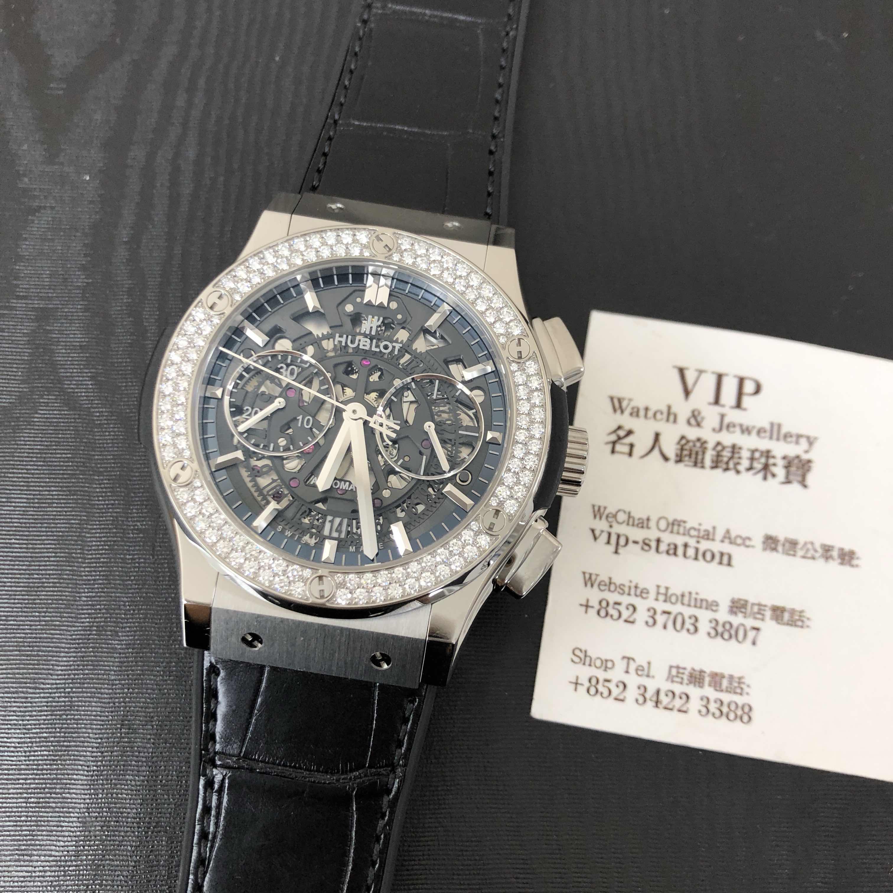 Hublot 525.NX.0170.LR.1104 CLASSIC FUSION Automatic Stainless Steel & Diamonds