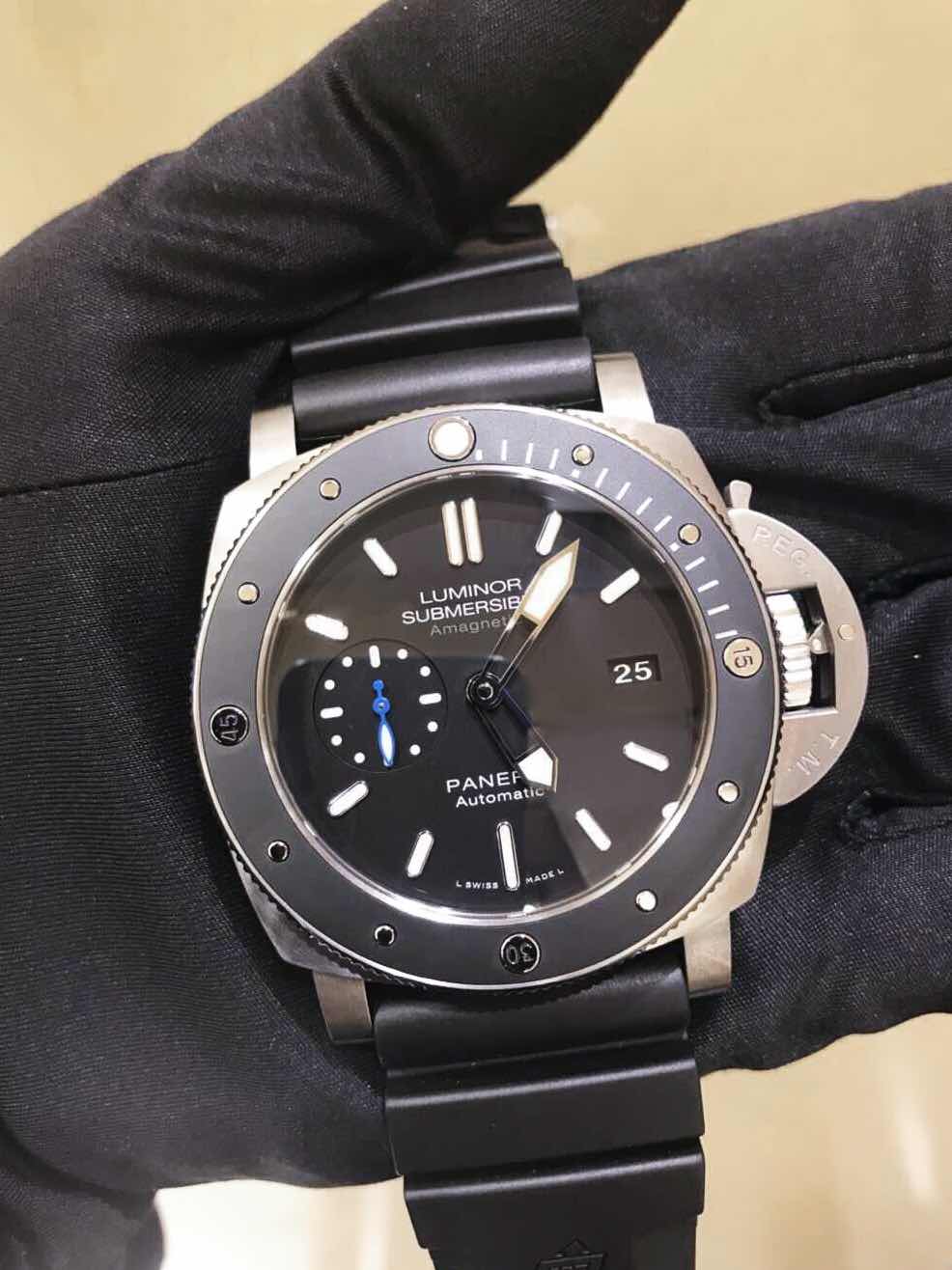 Panerai PAM01389 LUMINOR Automatic Titanium