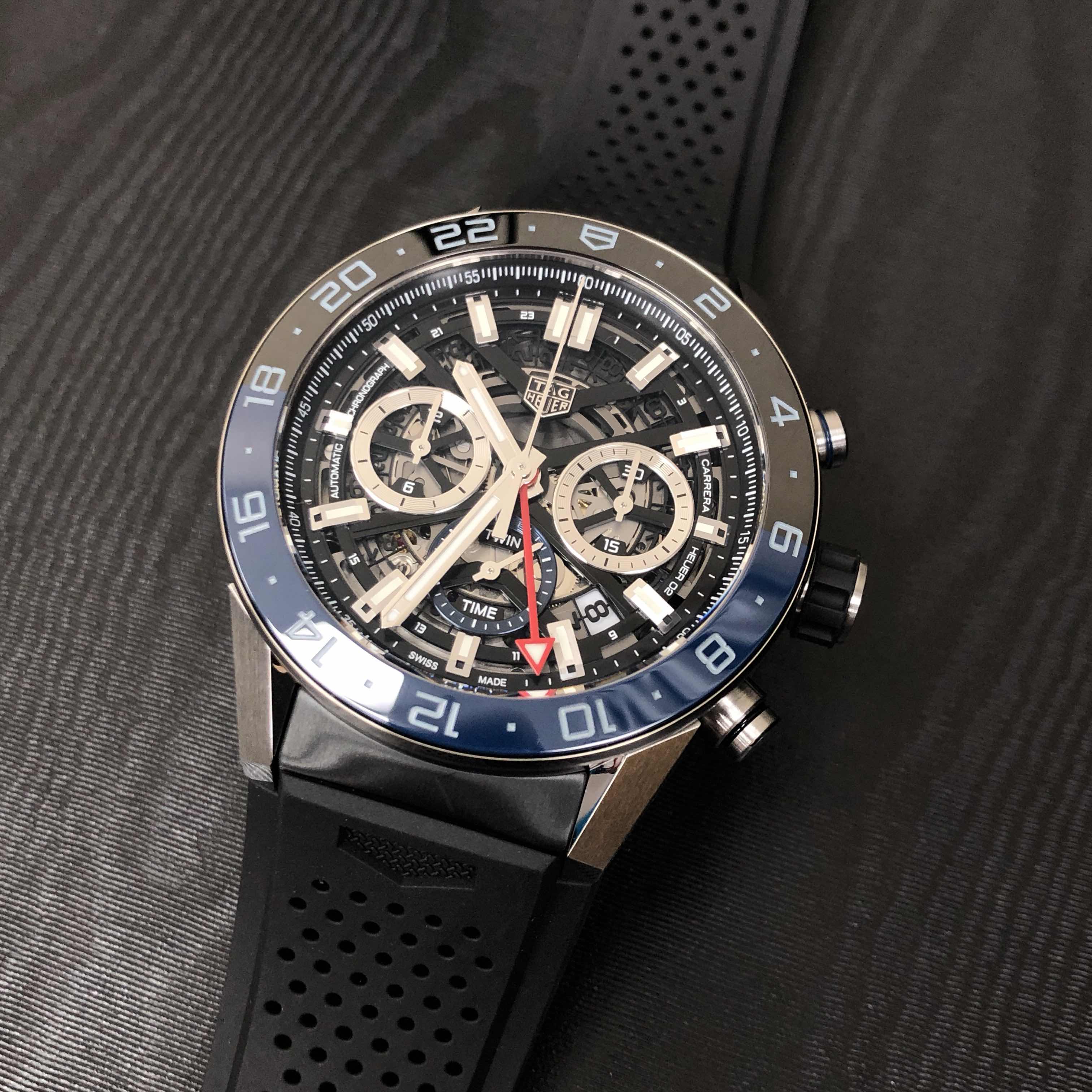 Tag Heuer CBG2A1Z.FT6157 TAG HEUER CARRERA Automatic Ceramic & Steel