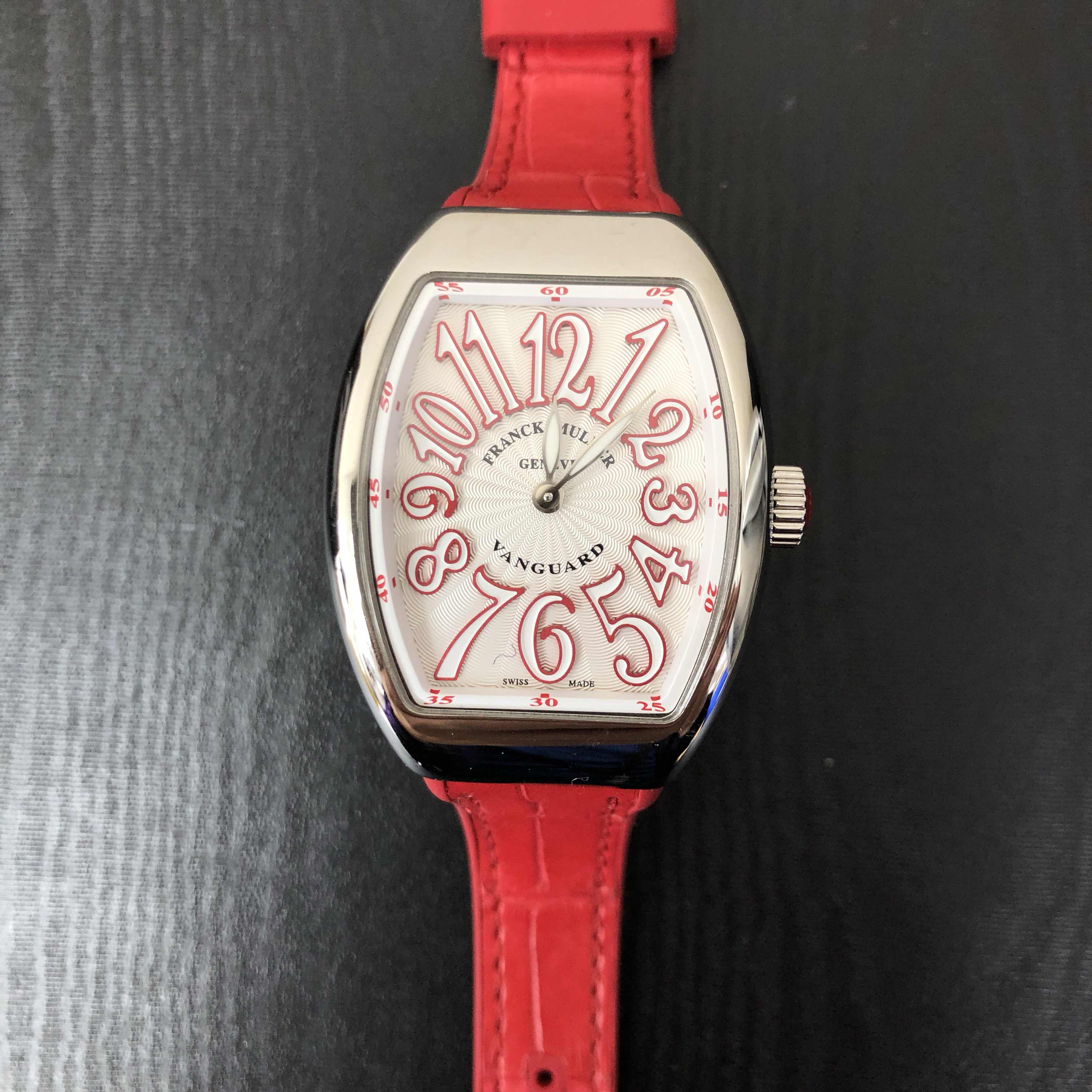 Franck Muller V 32 QZ (AC.RG) - WHITE VANGUARD Quartz Stainless Steel