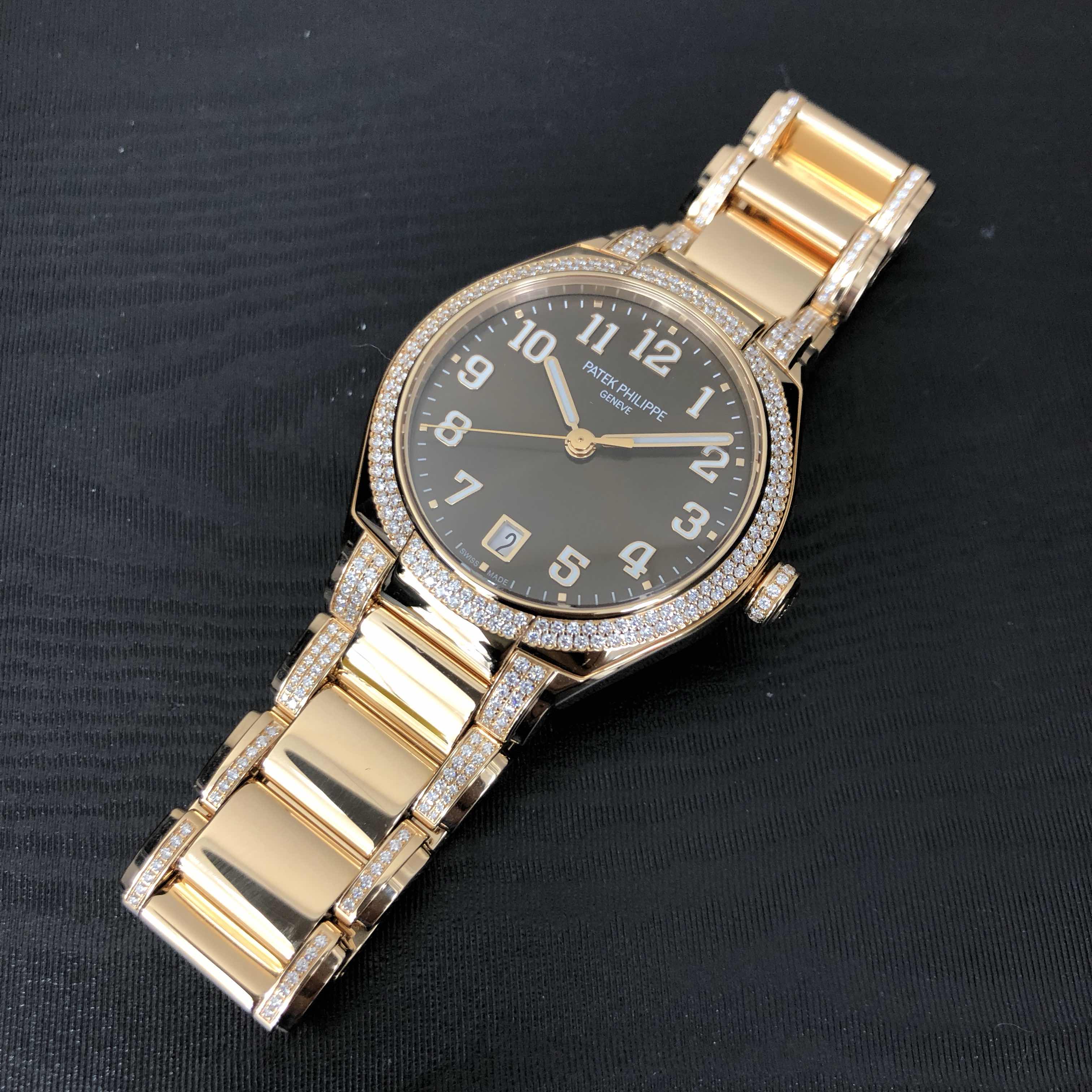 Patek Philippe 7300/1201R-001 TWENTY-4 Automatic 18kt Rose Gold & Diamonds