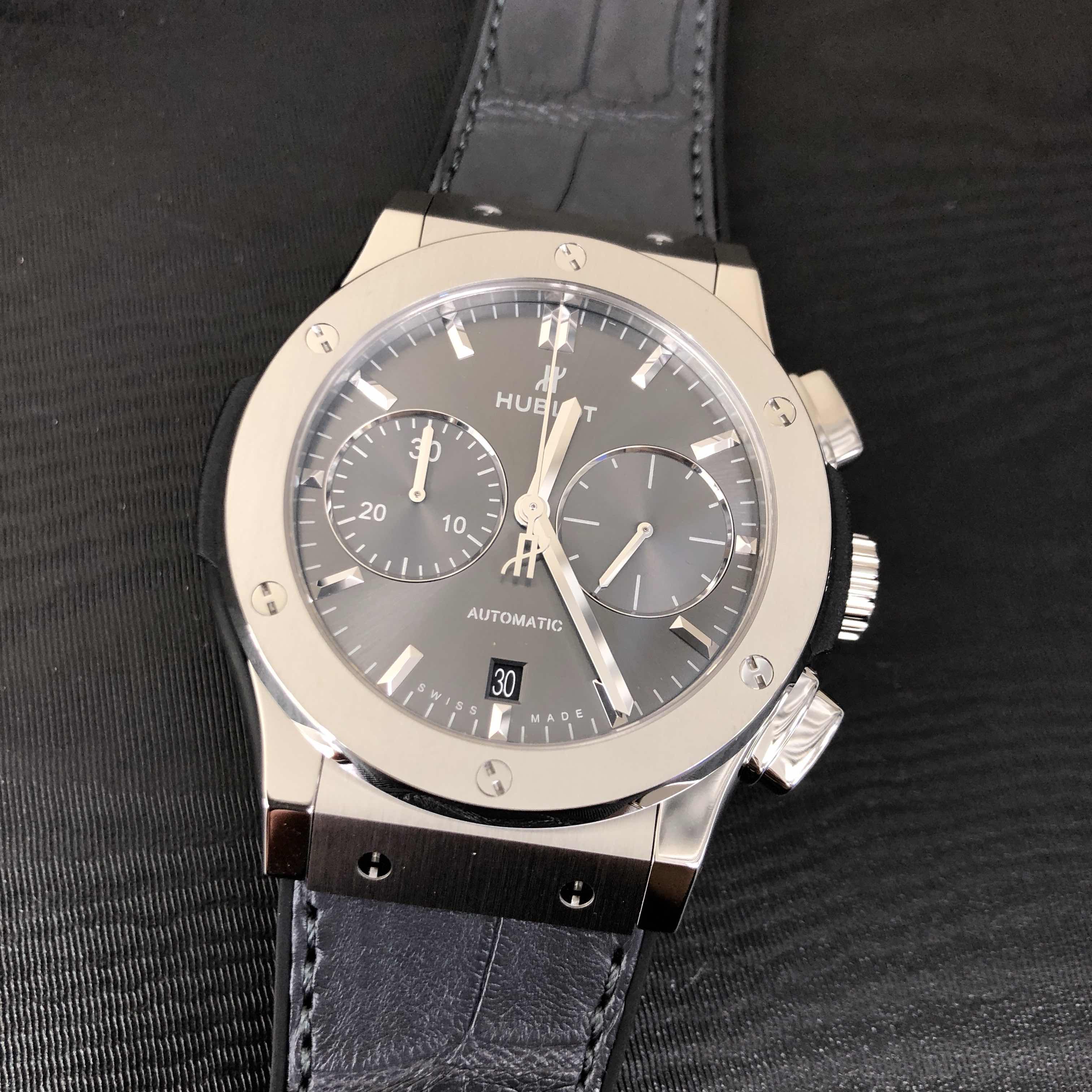 Hublot 521.NX.7071.LR CLASSIC FUSION Automatic Titanium