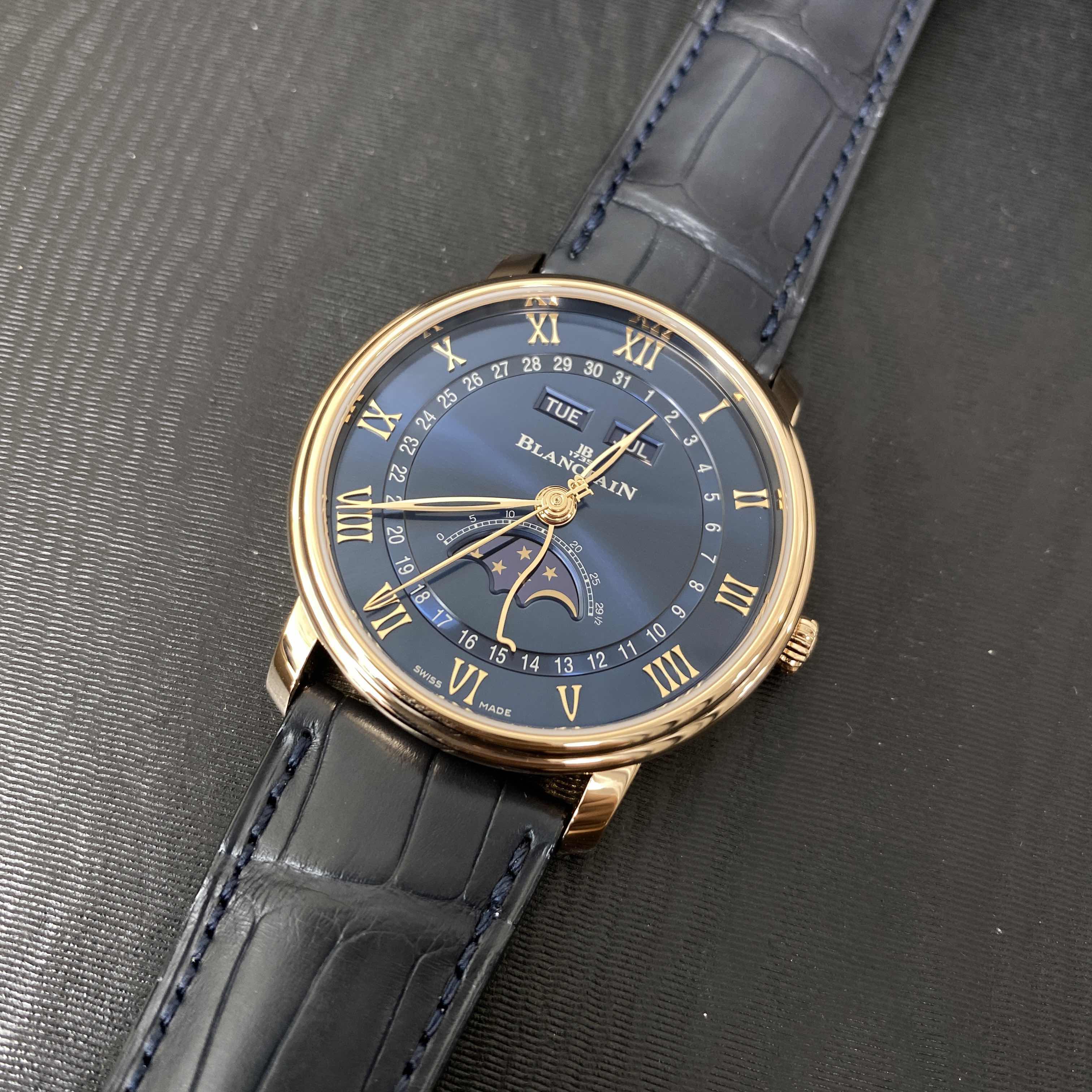 Blancpain 6654-3640-55B CLASSIQUE Automatic 18kt Rose Gold