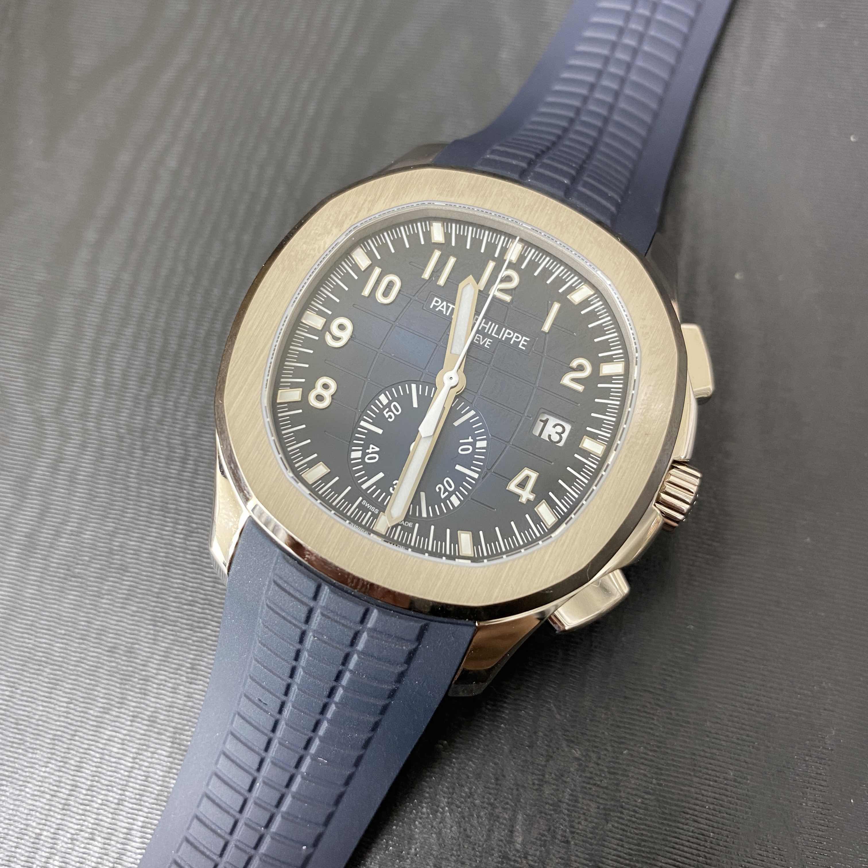 Patek Philippe 5968G-001 AQUANAUT Automatic 18kt White Gold
