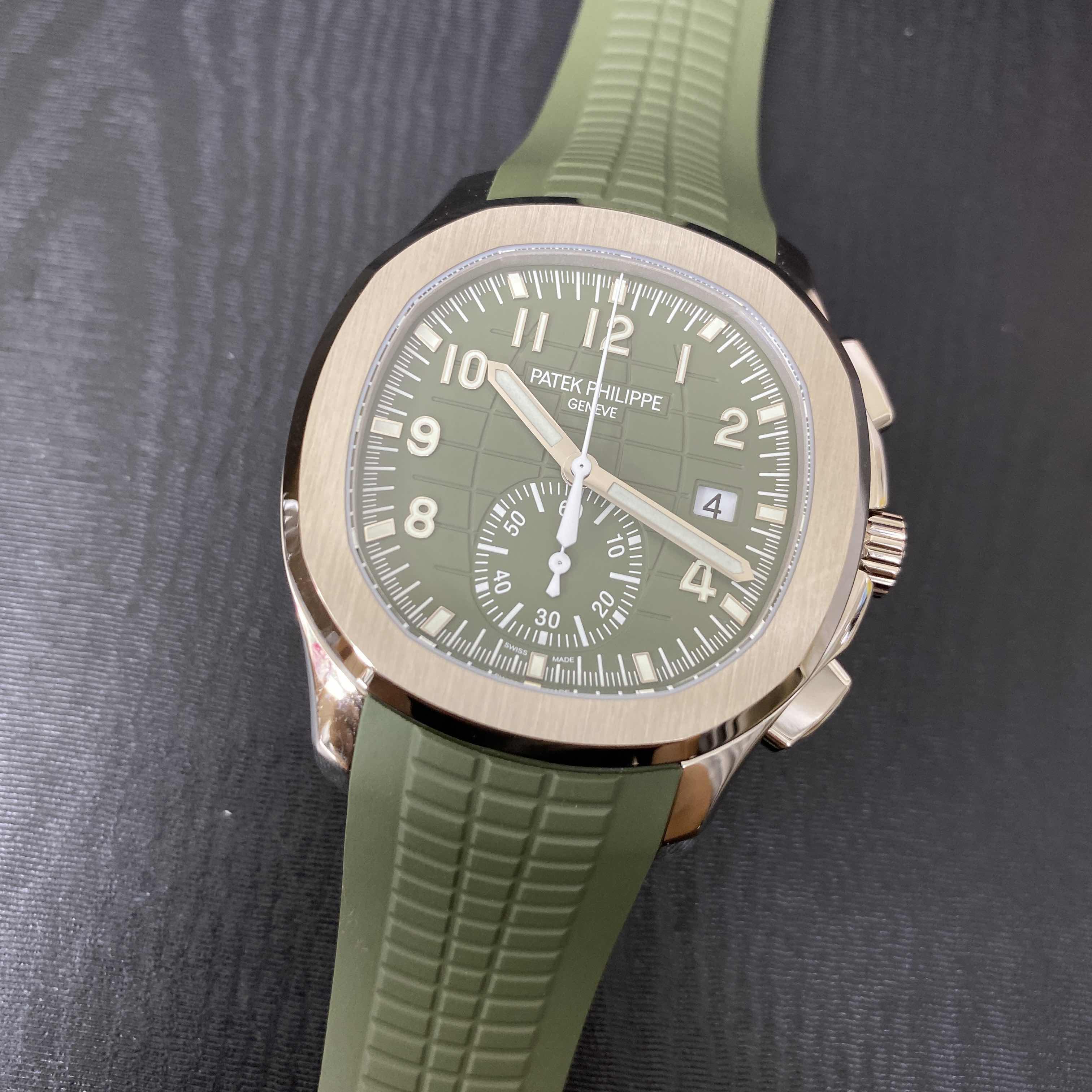 Patek Philippe 5968G-010 AQUANAUT Automatic 18kt White Gold