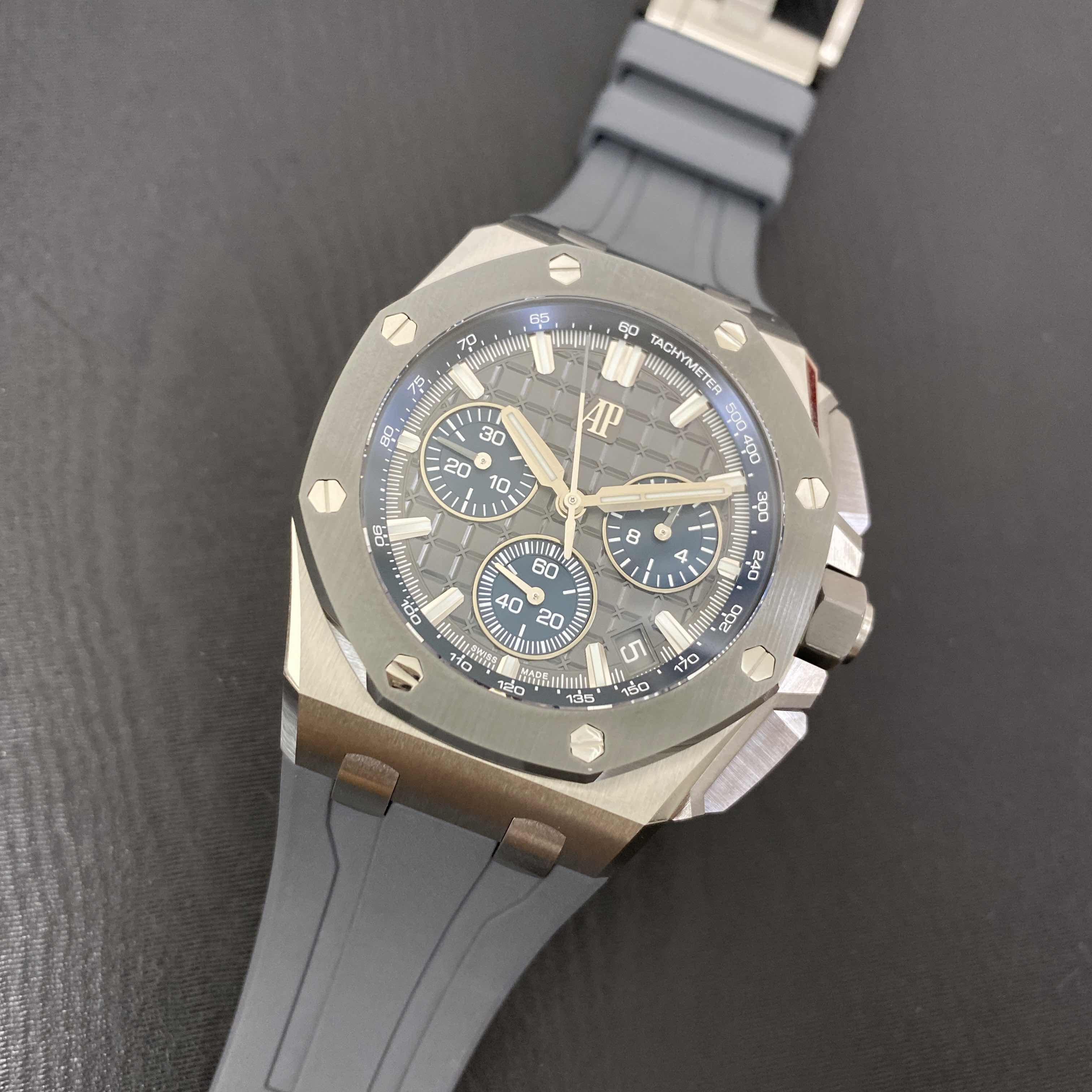 Audemars Piguet 26420IO.OO.A009CA.01 ROYAL OAK OFFSHORE Automatic Titanium