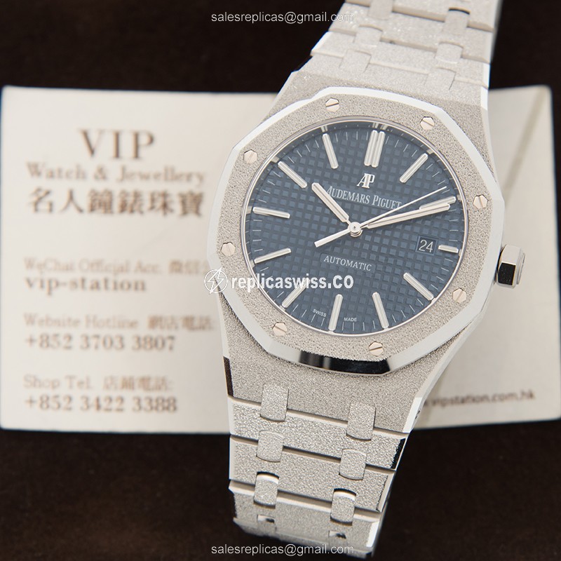 Audemars Piguet 15410BC.GG.1224BC.01 ROYAL OAK Automatic 18kt White Gold