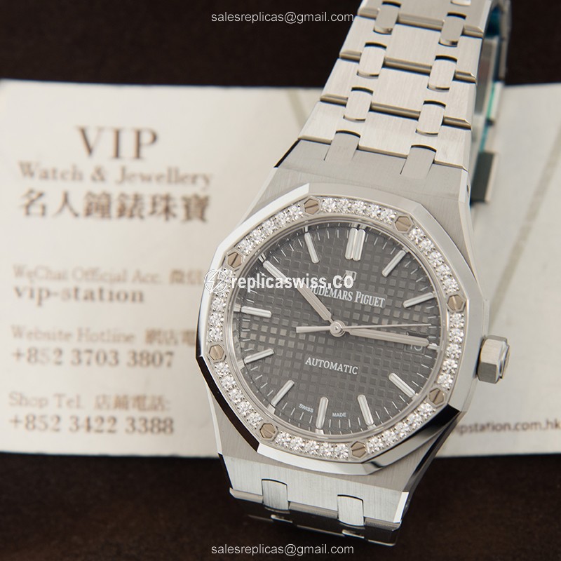 Audemars Piguet 15451ST.ZZ.1256ST.02 Automatic Stainless Steel & Diamonds