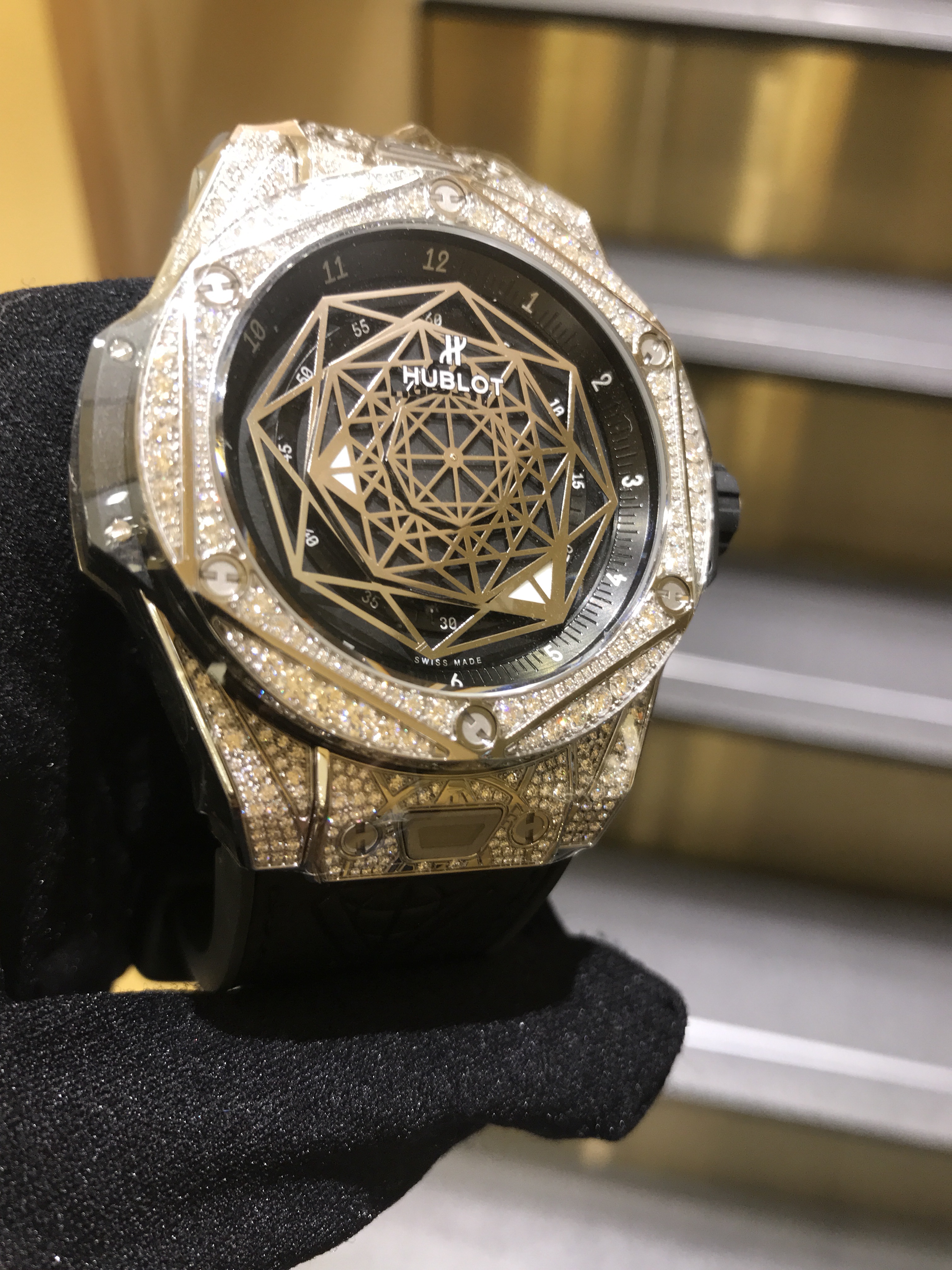 Hublot 415.NX.1112.VR.1704.MXM17 BIG BANG Automatic Titanium