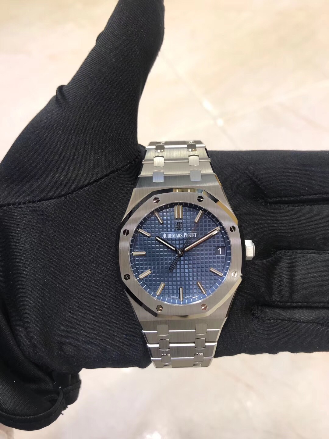Audemars Piguet 15500ST.OO.1220ST.01 Automatic Stainless Steel