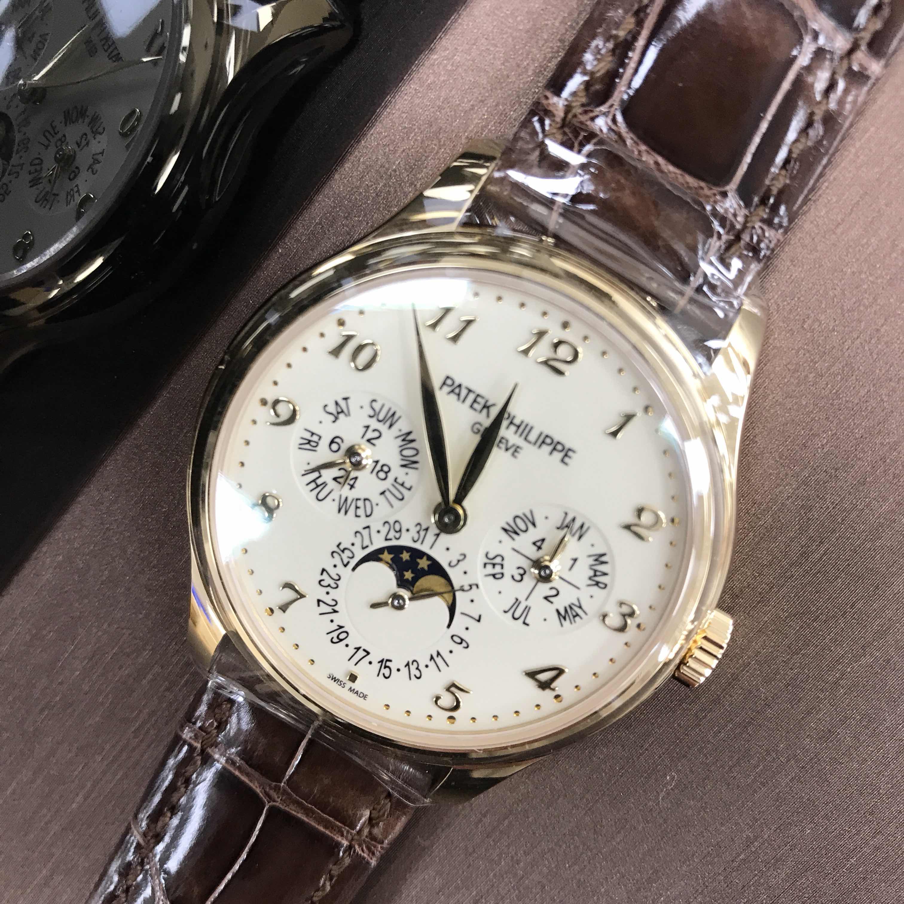 Patek Philippe 5327J-001 GRAND COMPLICATIONS Automatic 18kt Yellow Gold