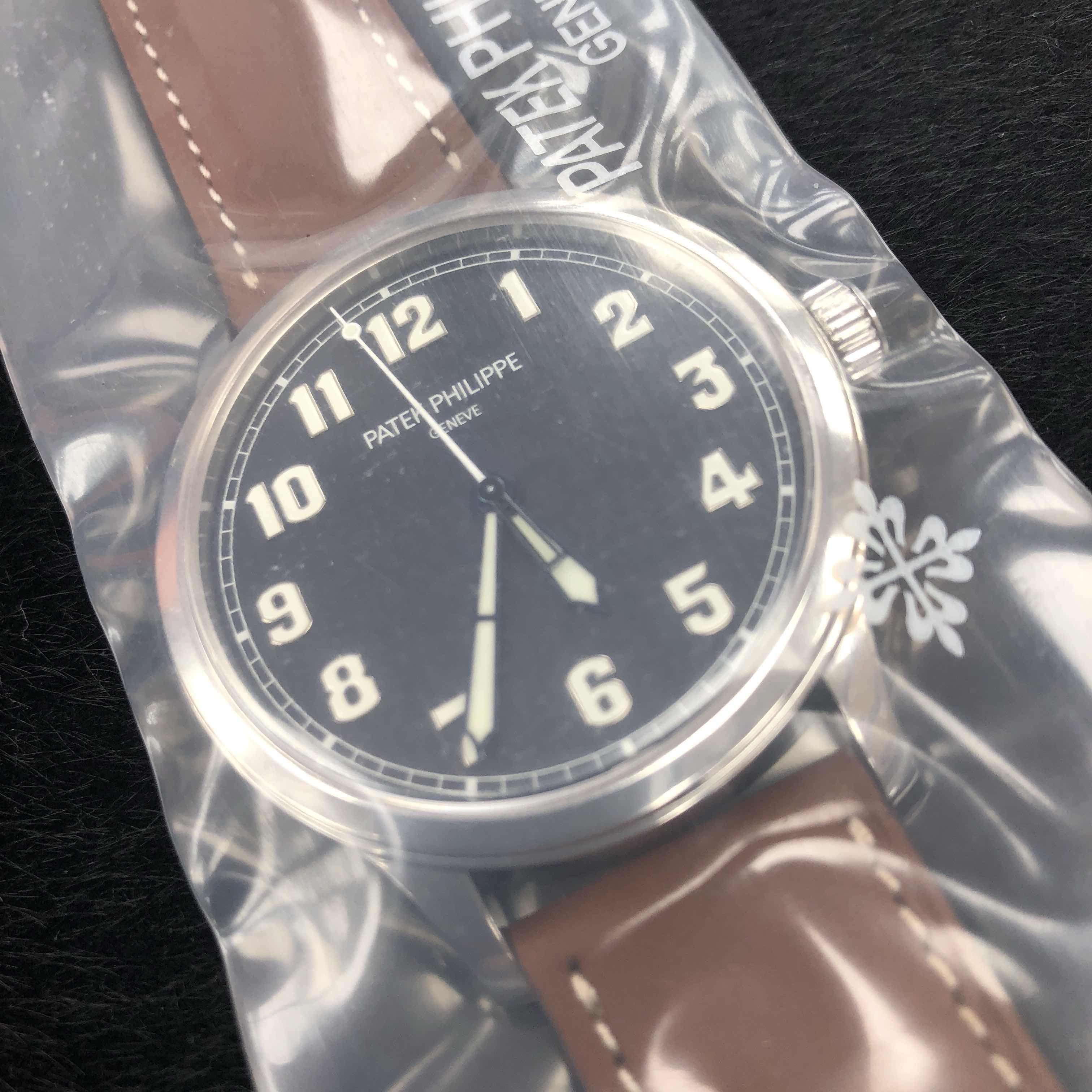 Patek Philippe 5522A-001 CALATRAVA Automatic Stainless Steel