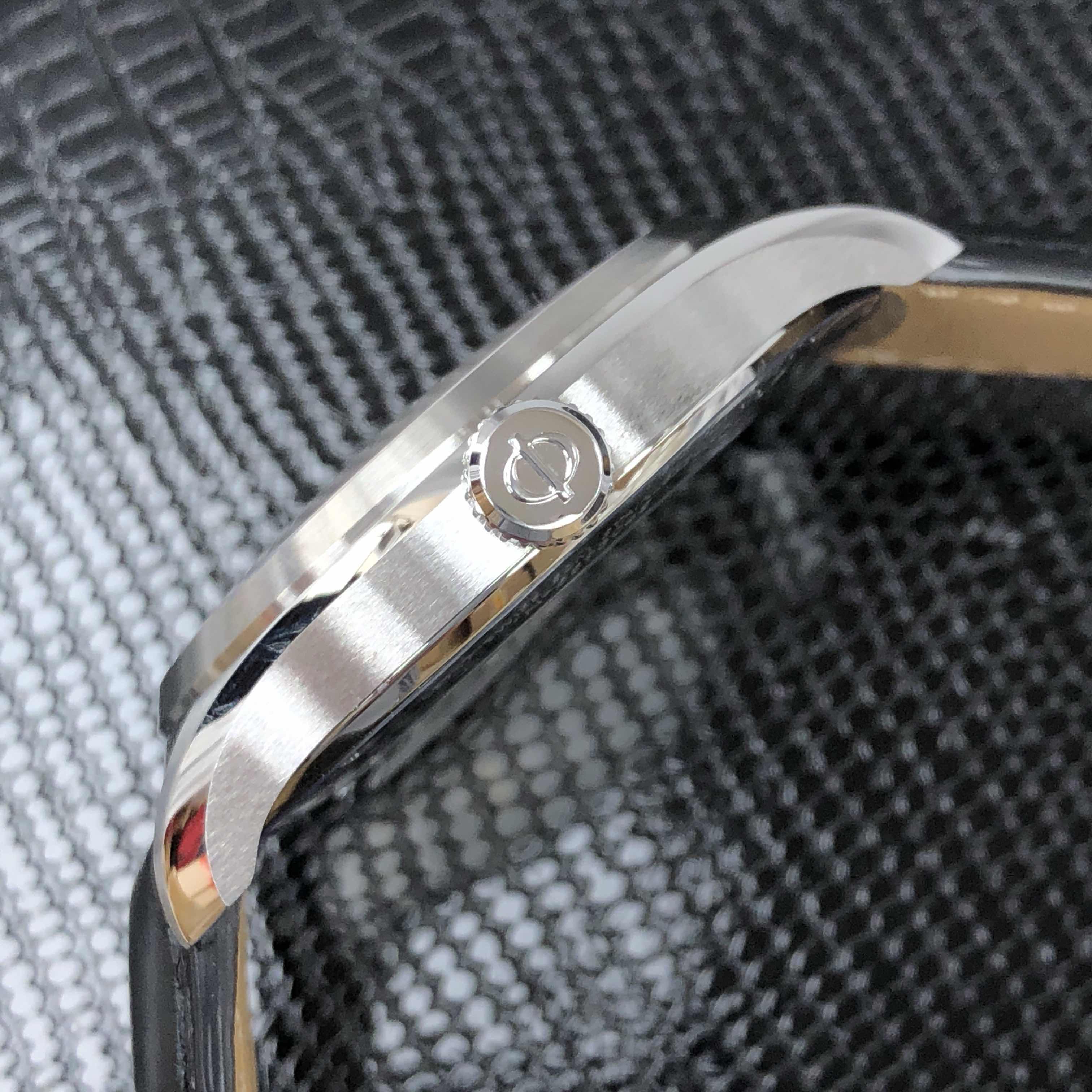Baume & Mercier M0A10052 CLIFTON Automatic Stainless Steel