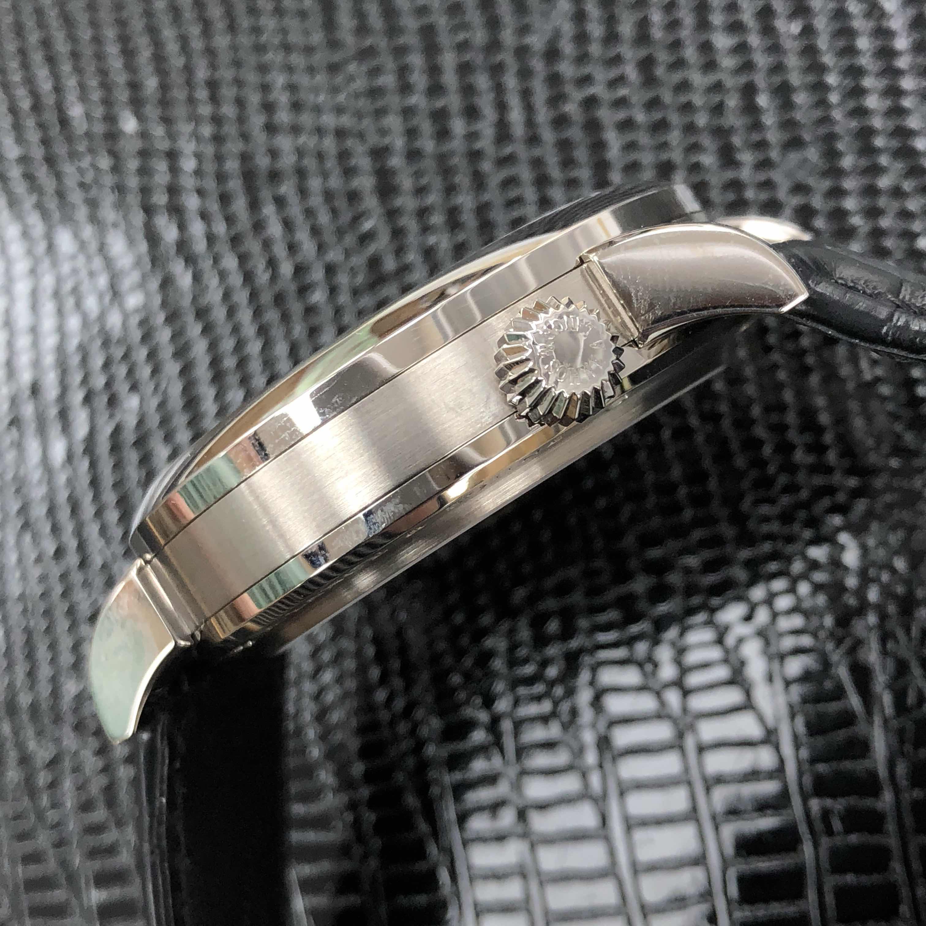 A Lange & Sohne 140.029F OWL SERIES Automatic 18kt White Gold