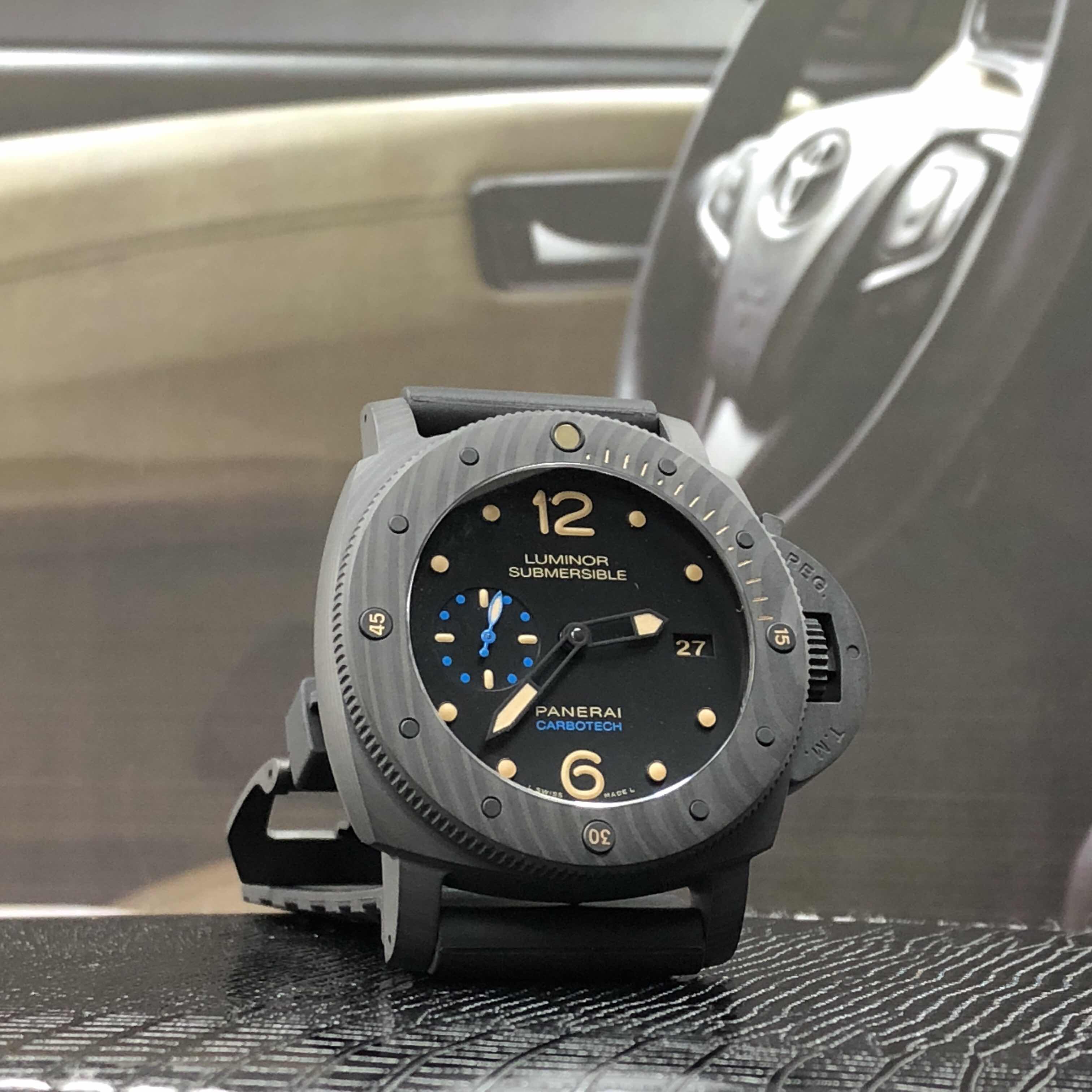Panerai PAM00616 LUMINOR Automatic Carbon Fiber