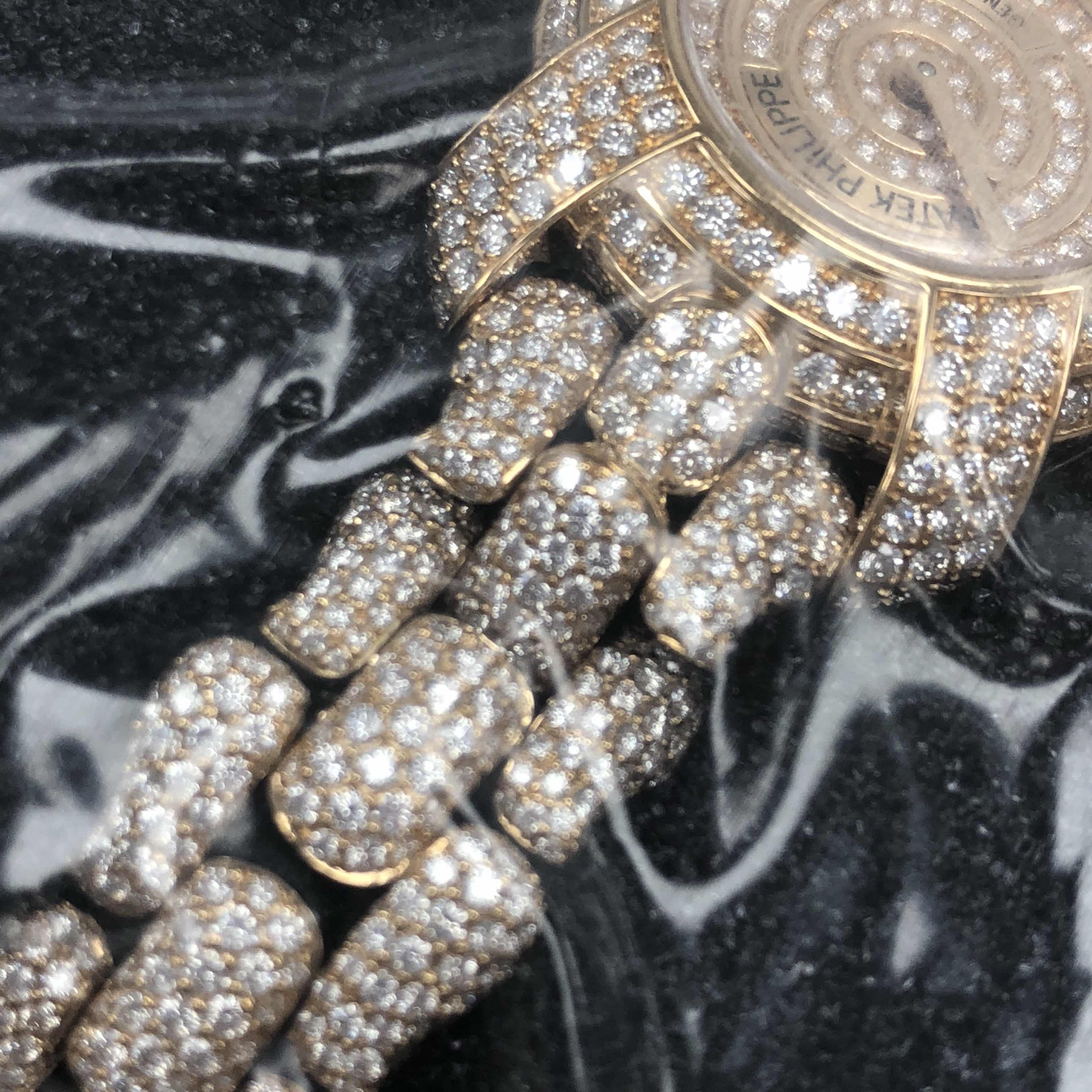 Patek Philippe 4898/1450R-001 TWENTY-4 Automatic 18kt Rose Gold & Diamonds