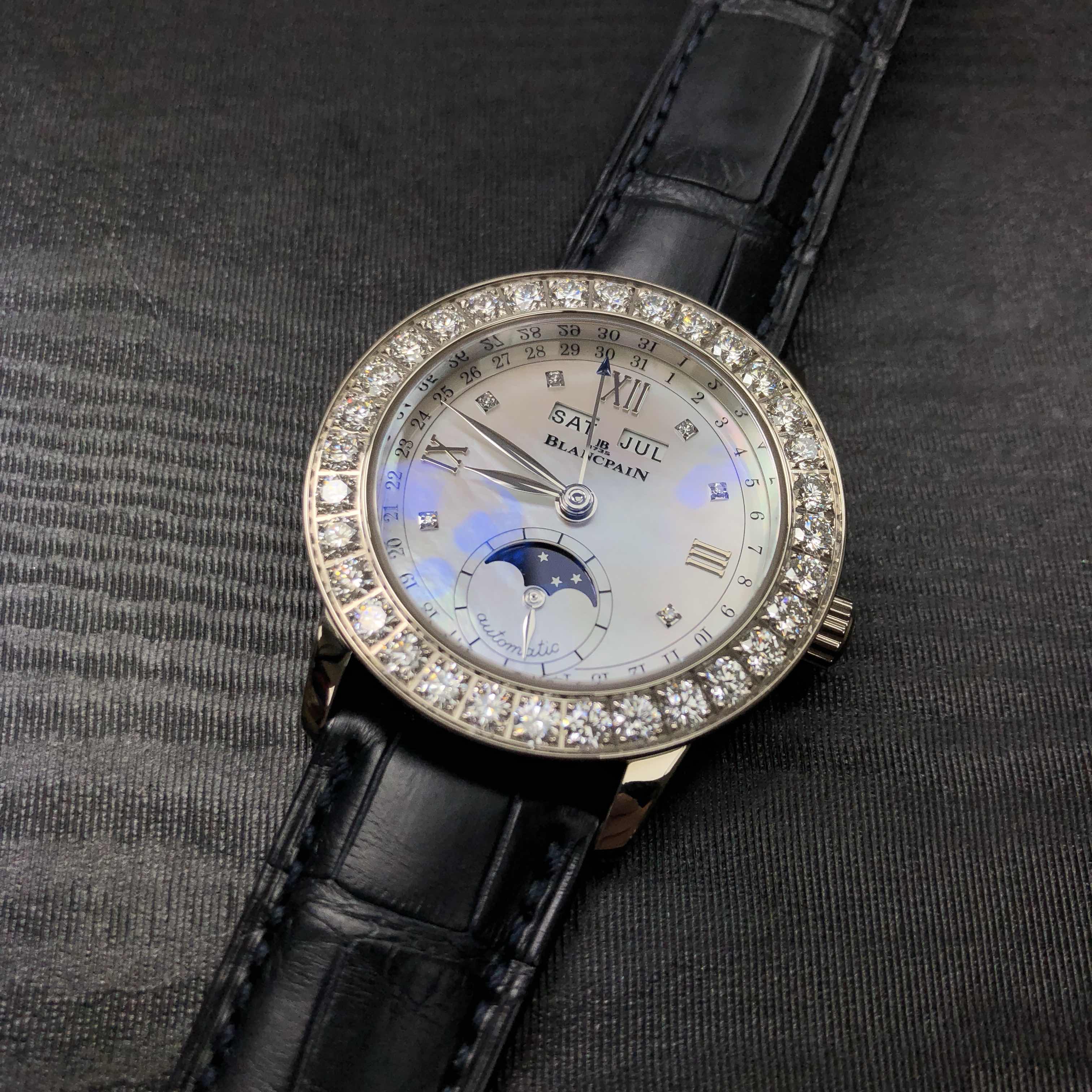 Blancpain 2360-1991A-55B LEMAN Automatic 18kt White Gold & Diamond