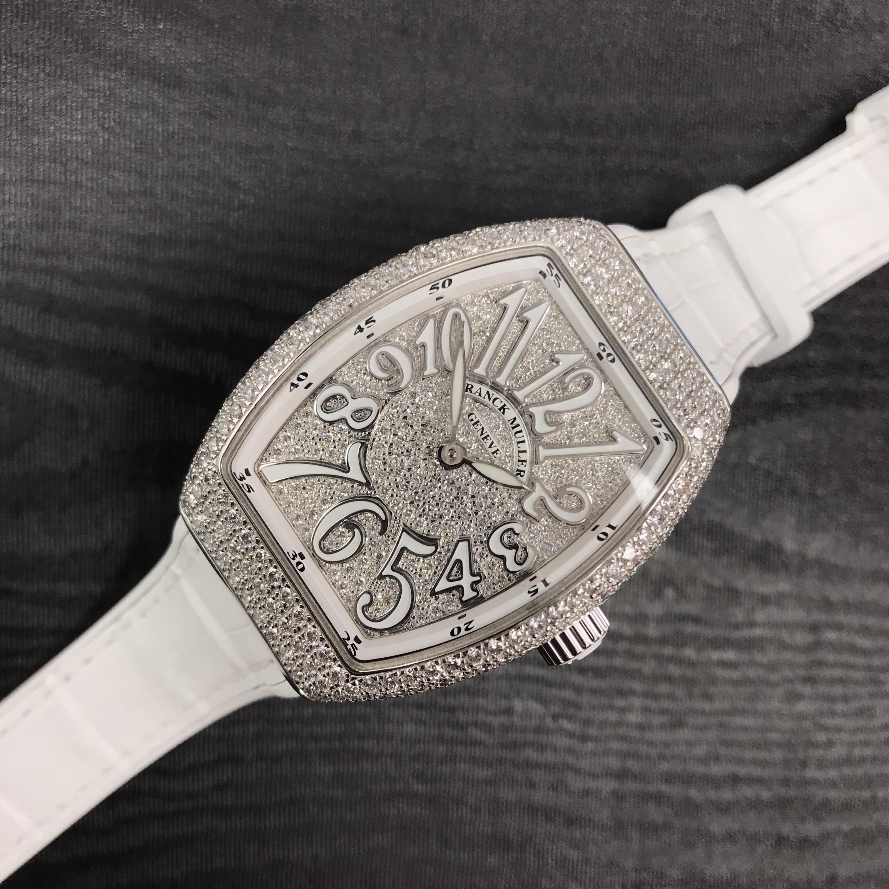 Franck Muller V 32 QZ D CD (OG.BC) VANGUARD Quartz 18kt White Gold & Diamond