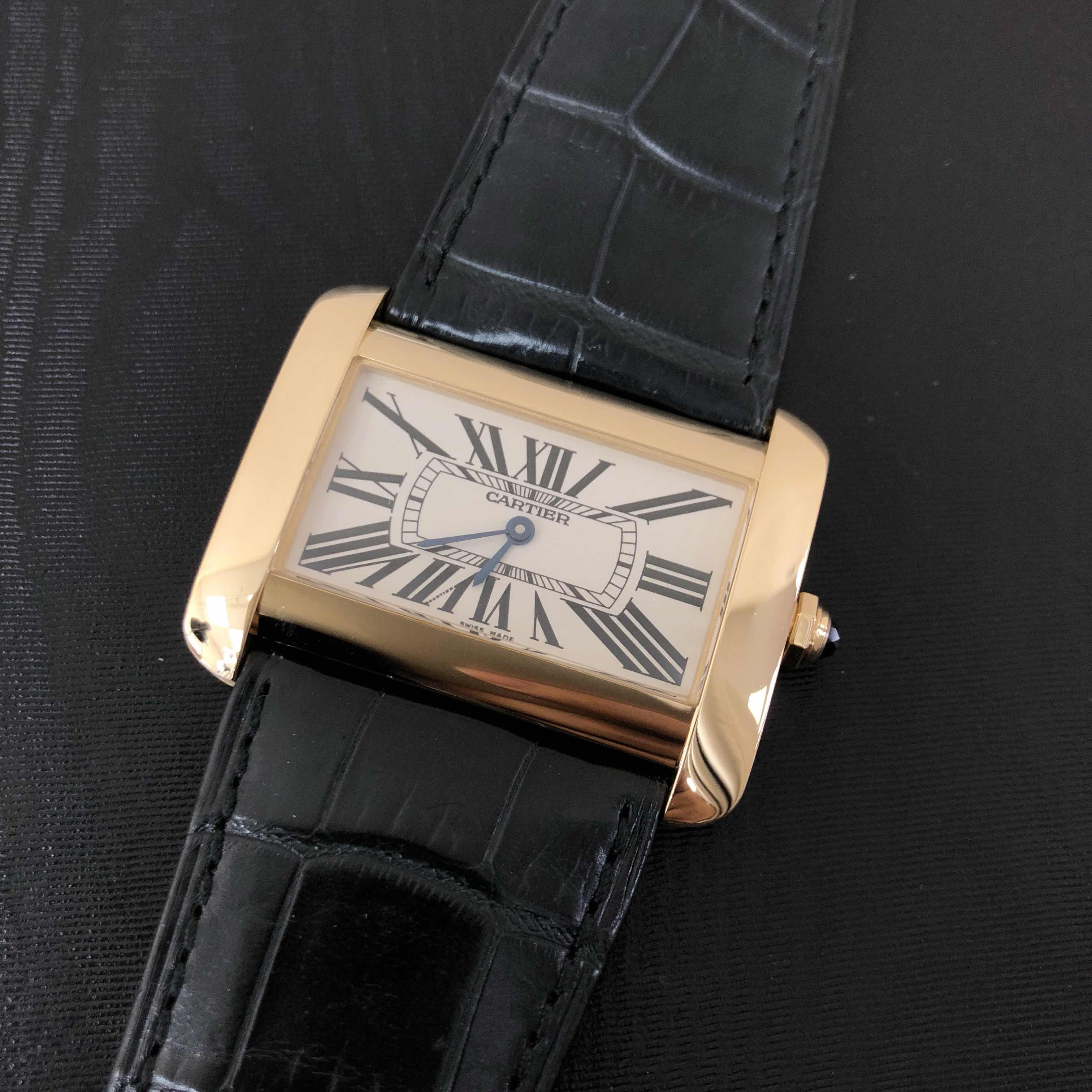 Cartier W6300556 TANK Quartz 18kt Yellow Gold