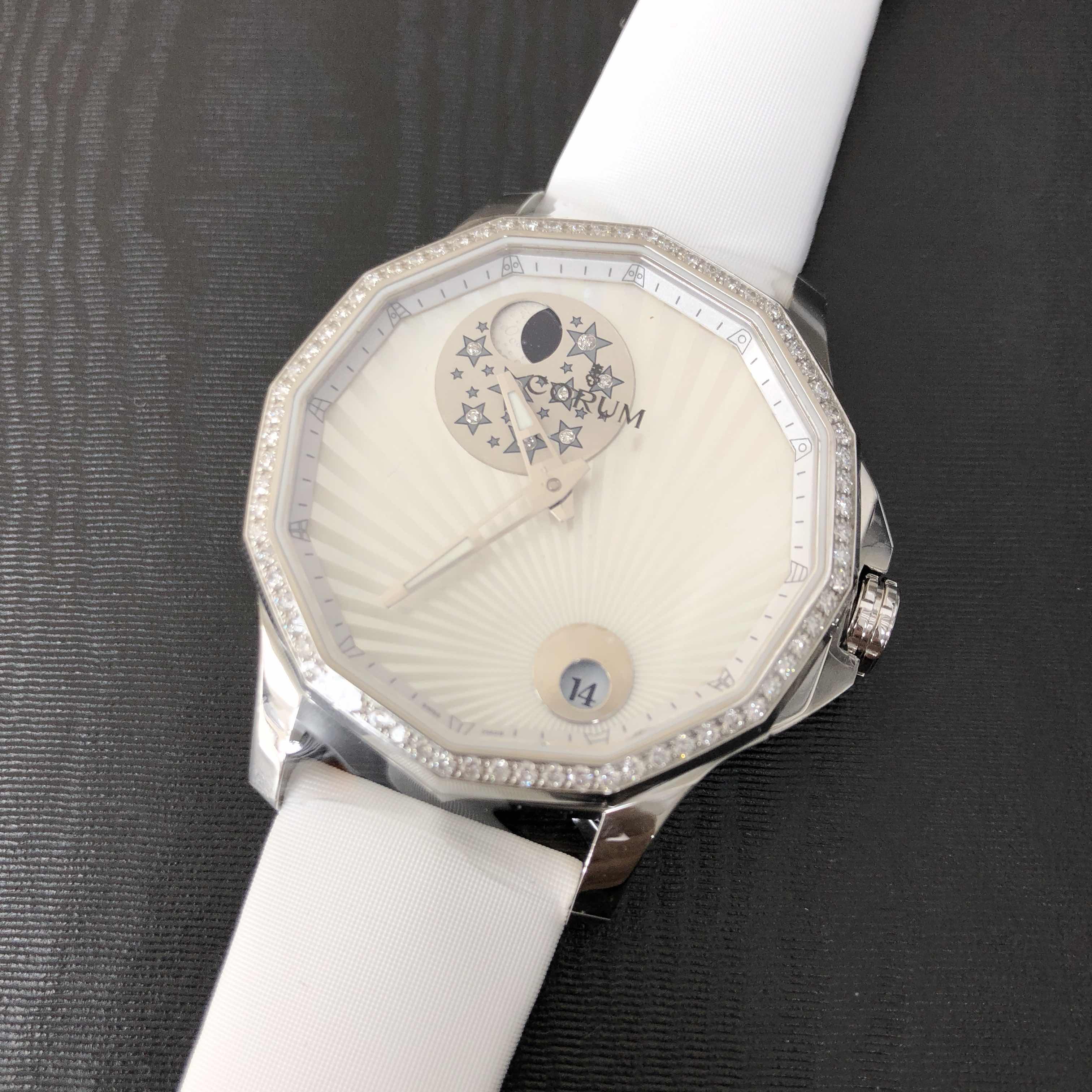 Corum 384.101.47/0F49 AA01 ADMIRALS CUP Automatic 18kt White Gold & Diamond
