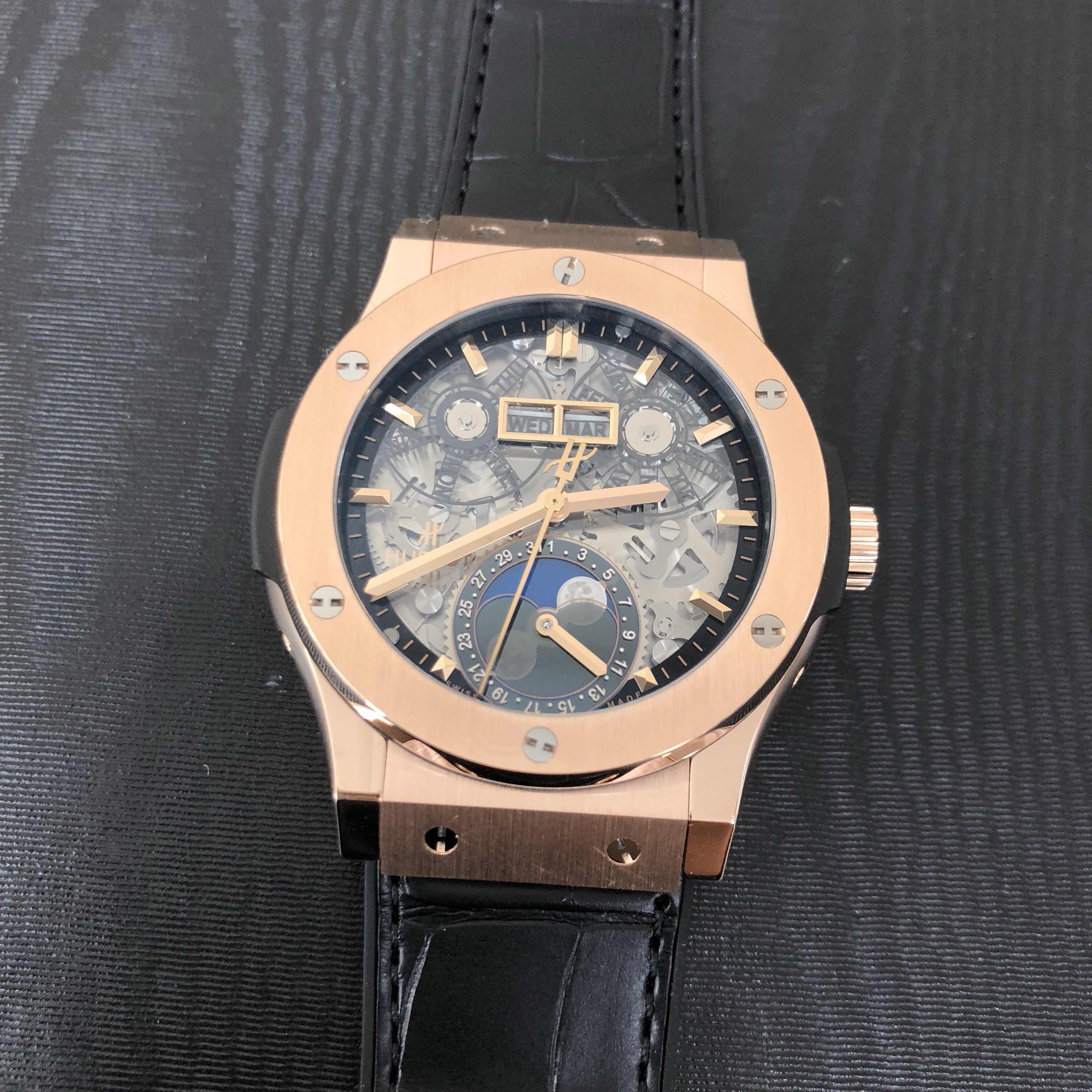 Hublot 547.OX.0180.LR CLASSIC FUSION Automatic 18kt Rose Gold