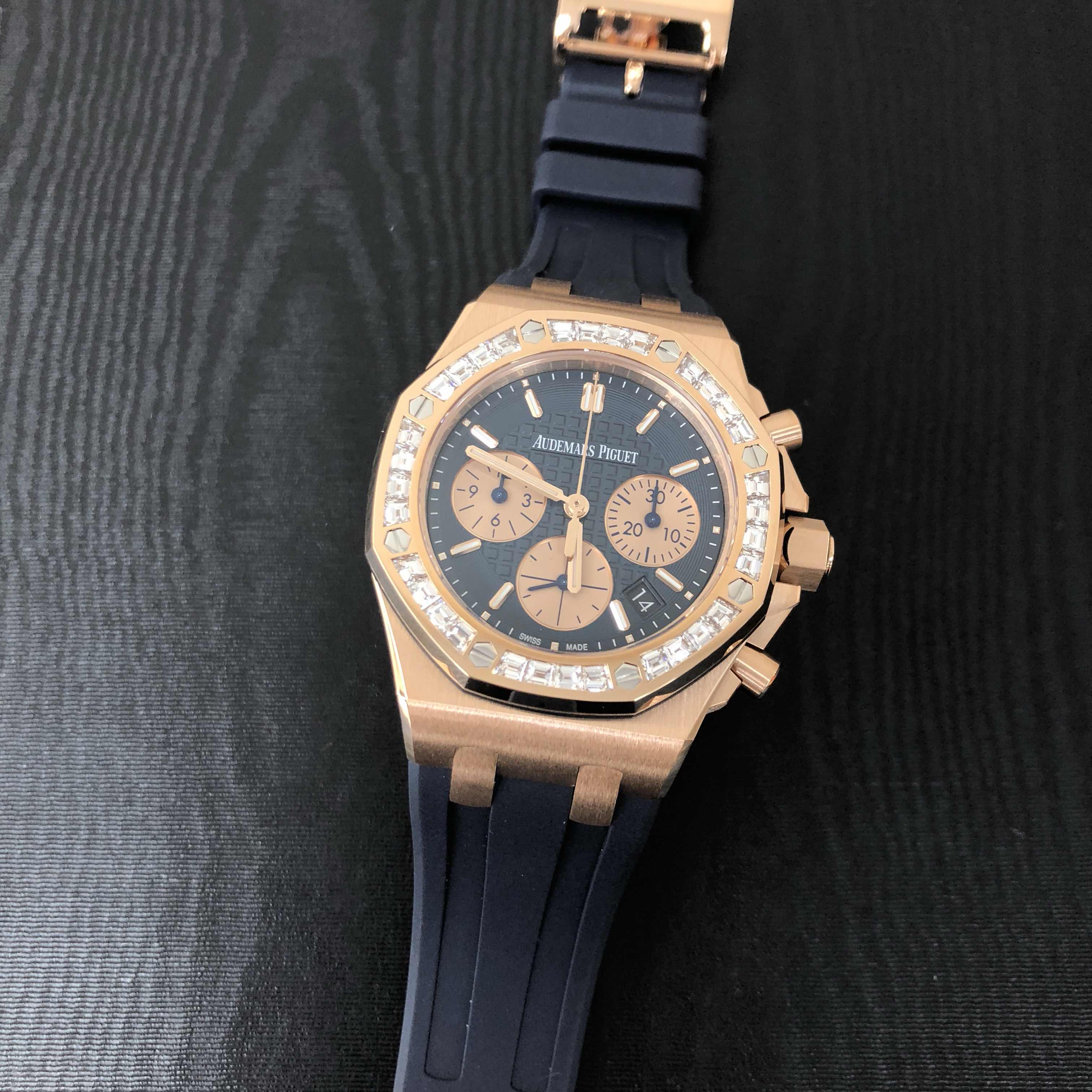 Audemars Piguet 26236OR.ZZ.D027CA.01 ROYAL OAK Automatic 18kt Rose Gold & Diamonds