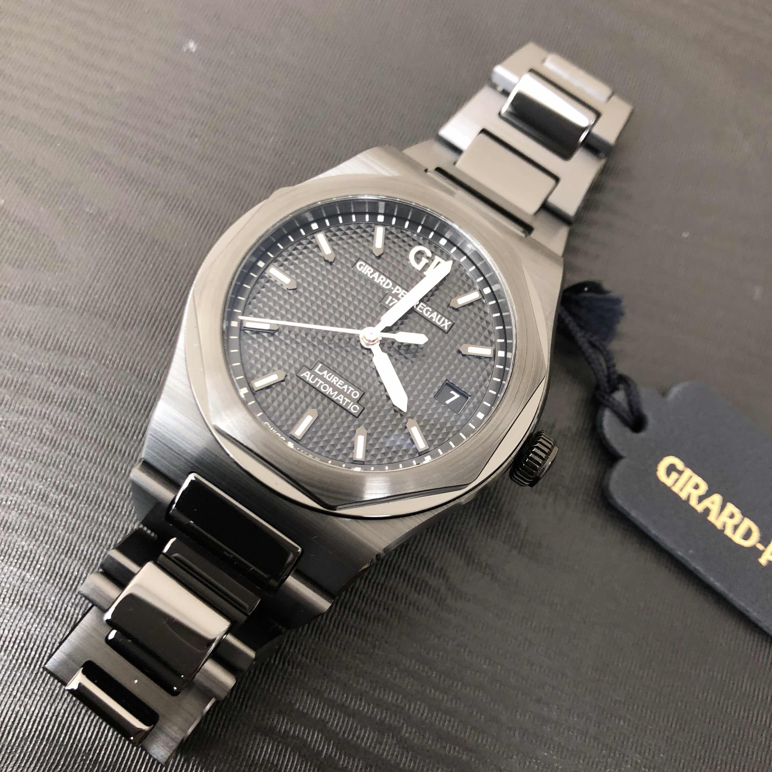 Girard Perregaux 81005-32-631-32A LAUREATO Automatic Ceramics