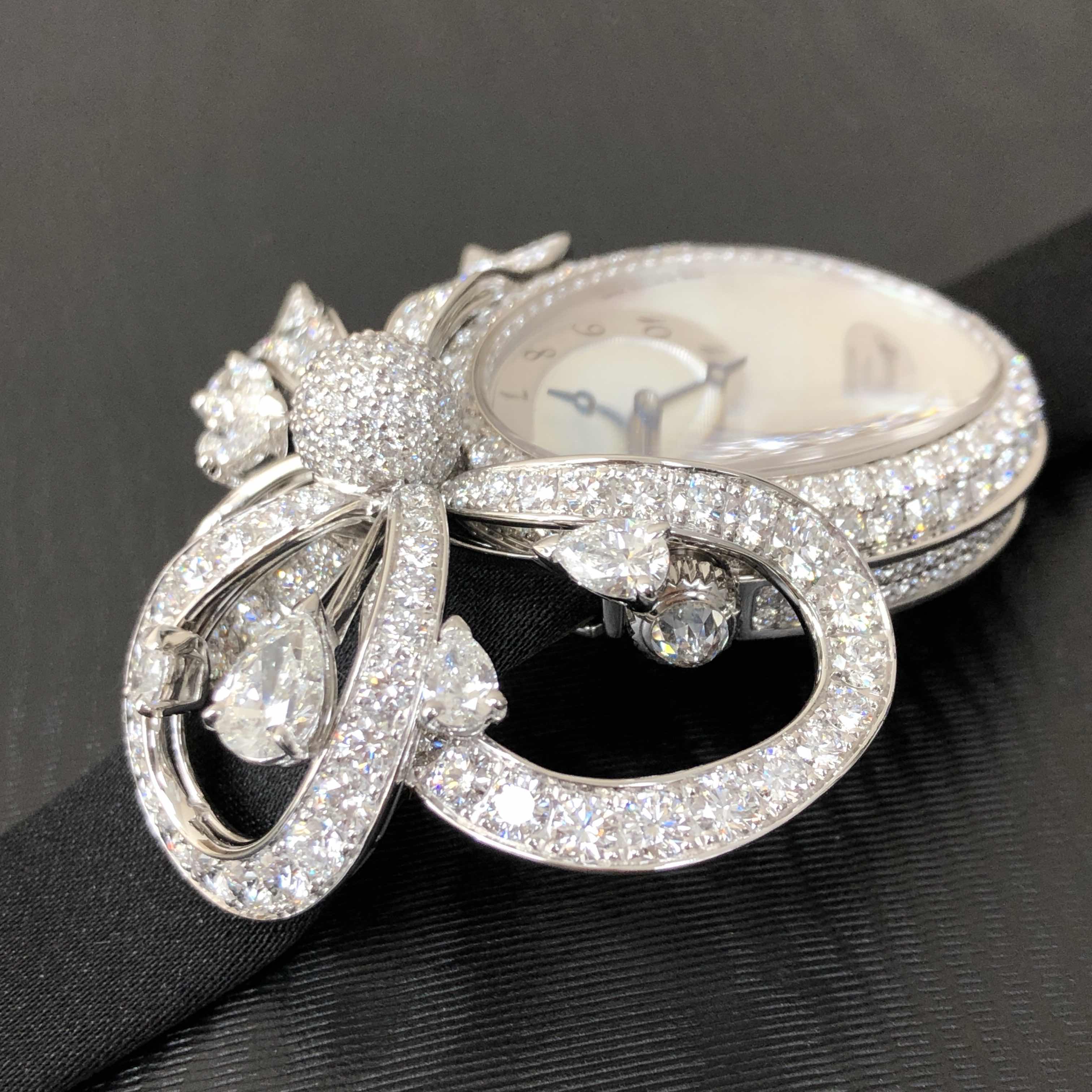 Breguet GJE20BB20.8924D REINE DE NAPLES Automatic 18kt White Gold & Diamond
