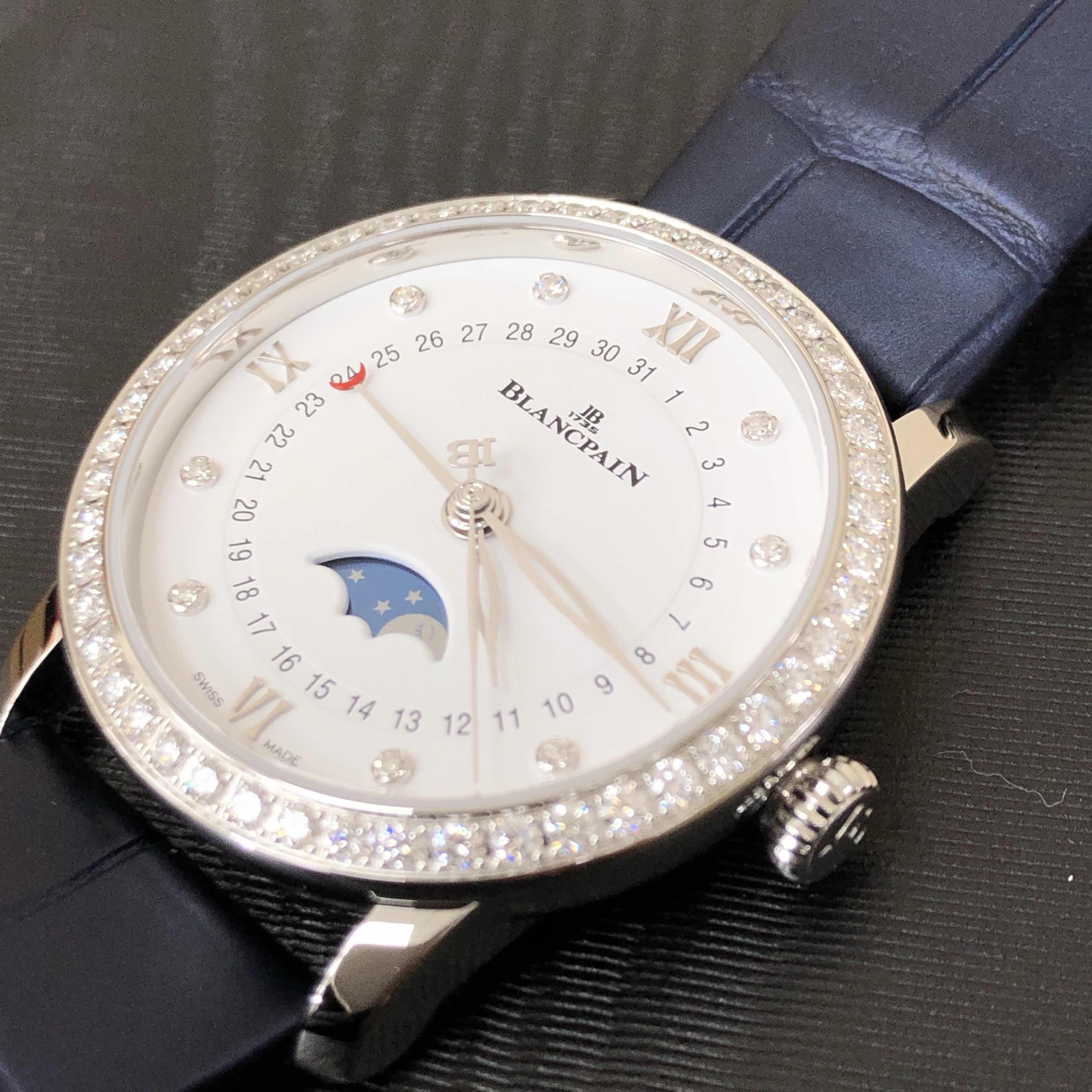 Blancpain 6126-4628-55B CLASSIC Automatic Stainless Steel & Diamonds