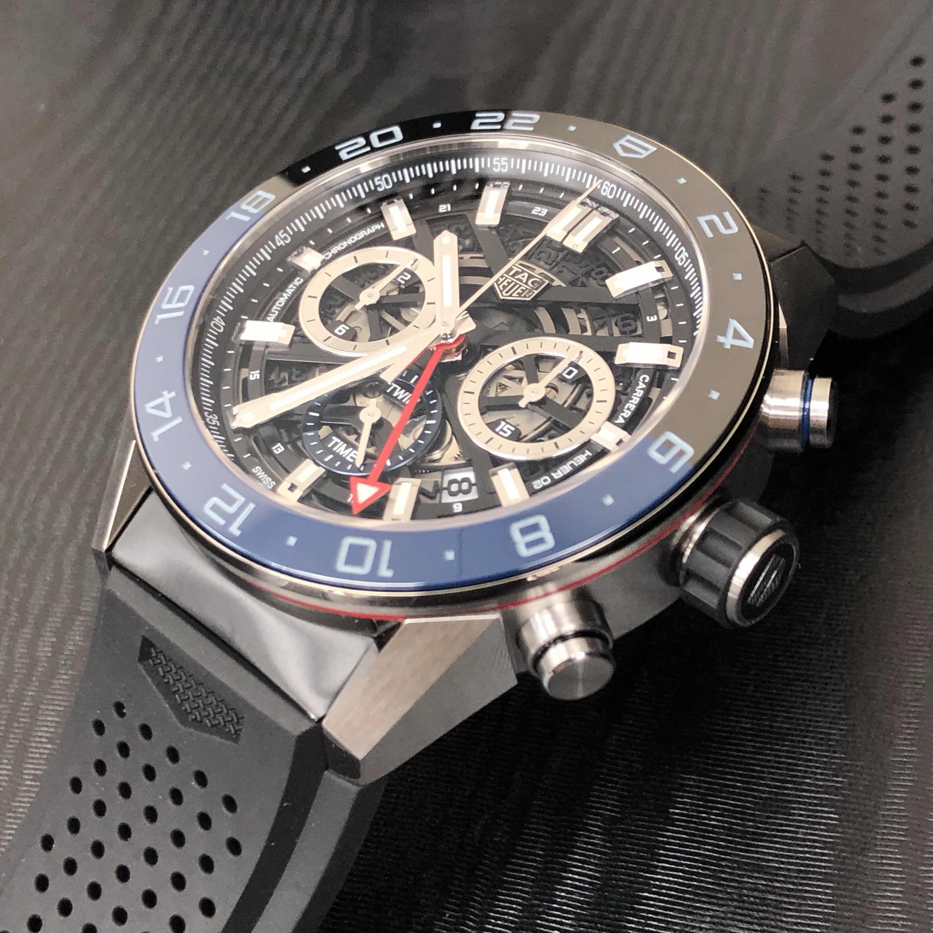 Tag Heuer CBG2A1Z.FT6157 TAG HEUER CARRERA Automatic Ceramic & Steel