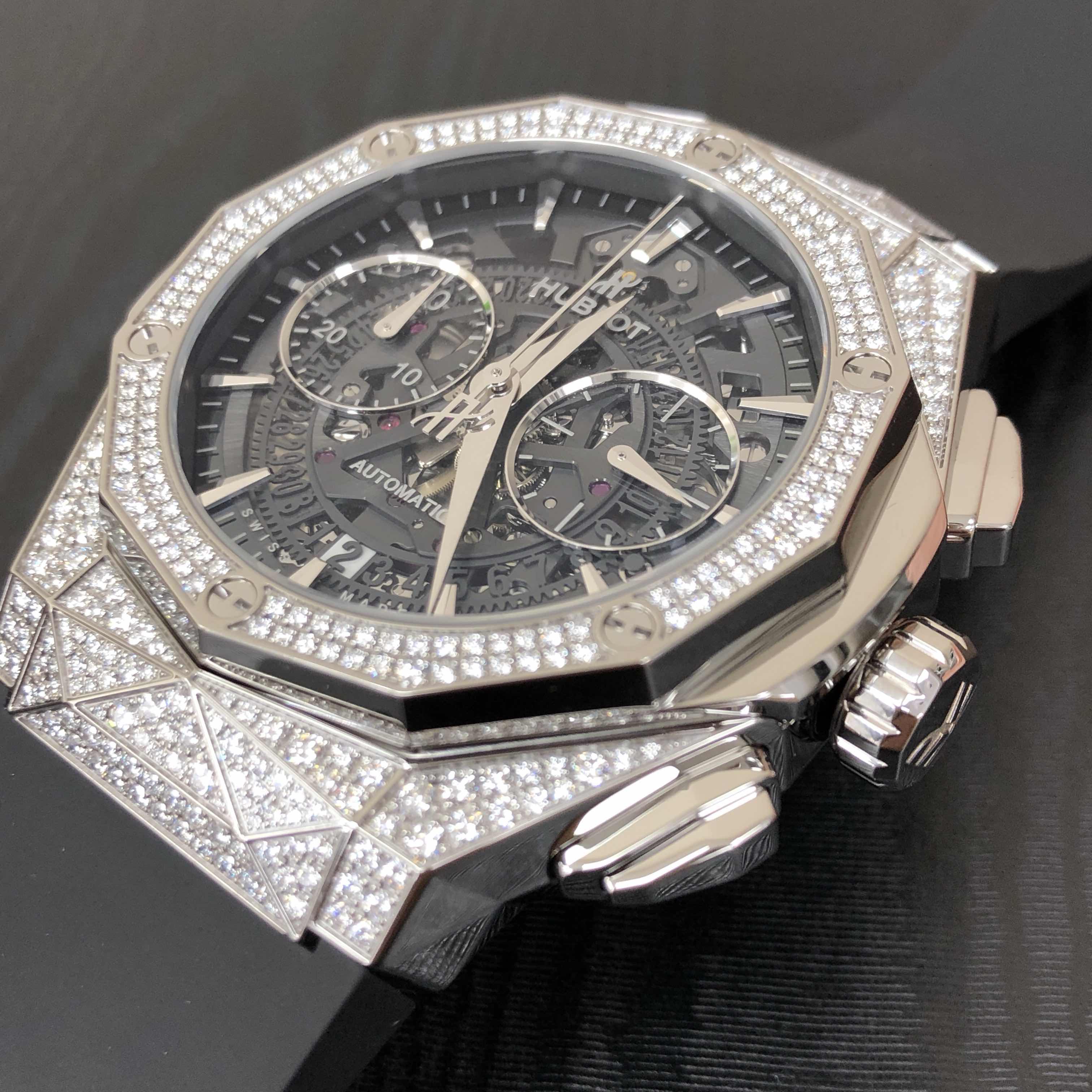 Hublot 525.NX.0170.RX.1704.ORL18 CLASSIC FUSION Automatic Titanium & Diamond