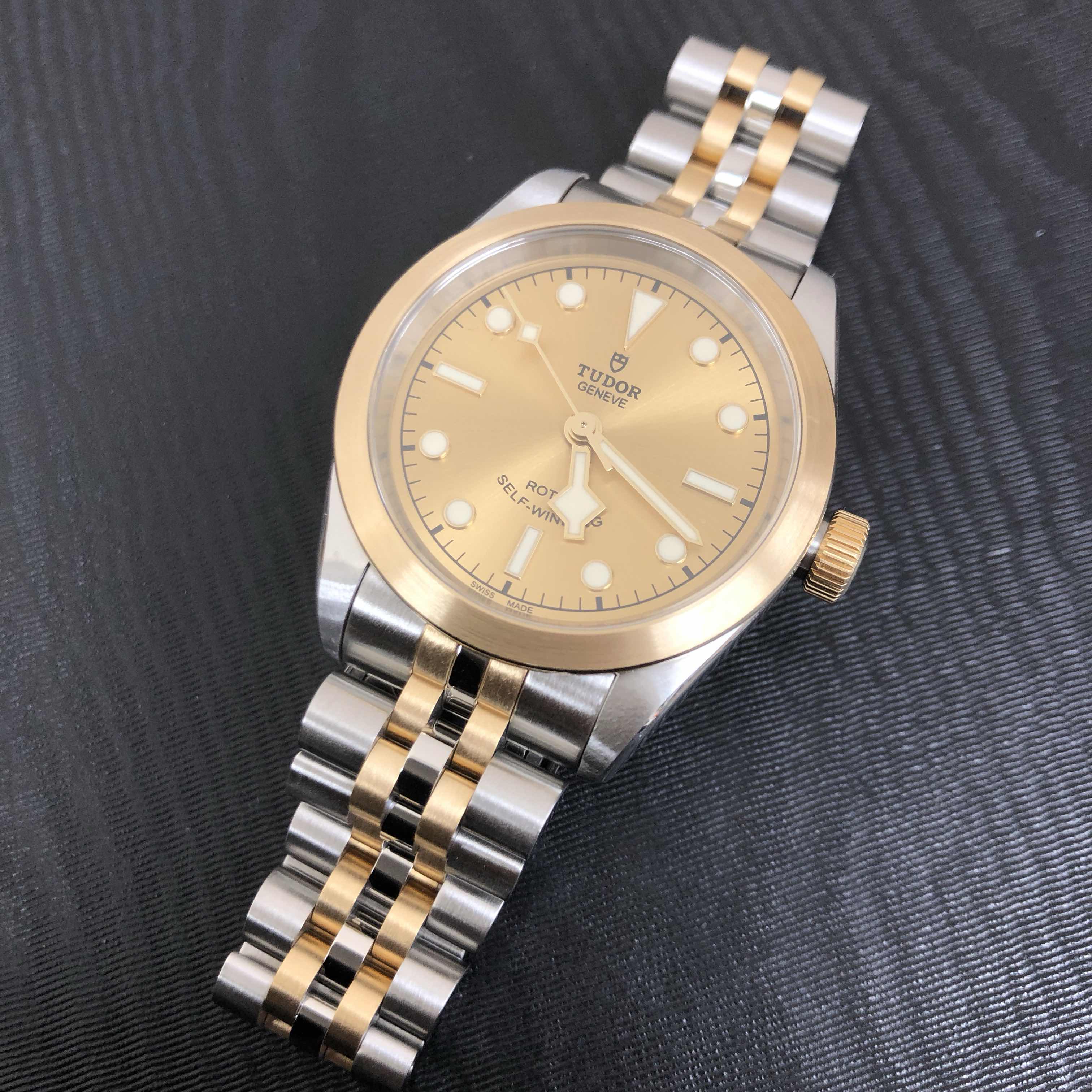 Tudor 79583CH BLACK BAY 32 Automatic 18kt Gold & Steel