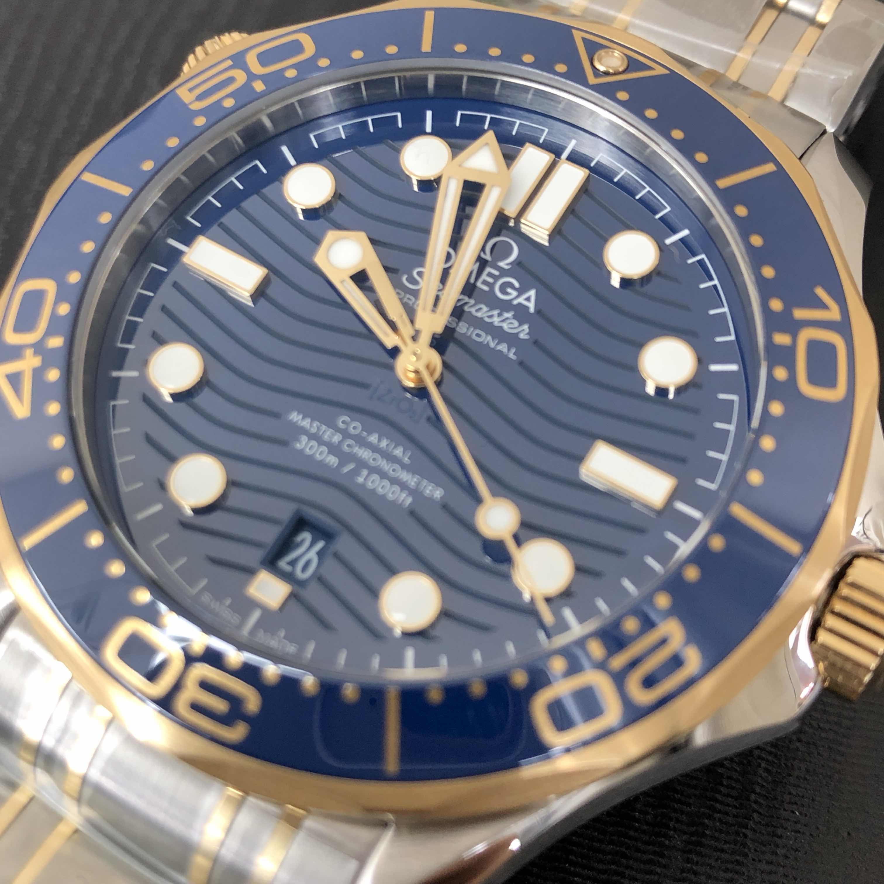 Omega 210.20.42.20.03.001 SEAMASTER Automatic 18kt Gold & Steel