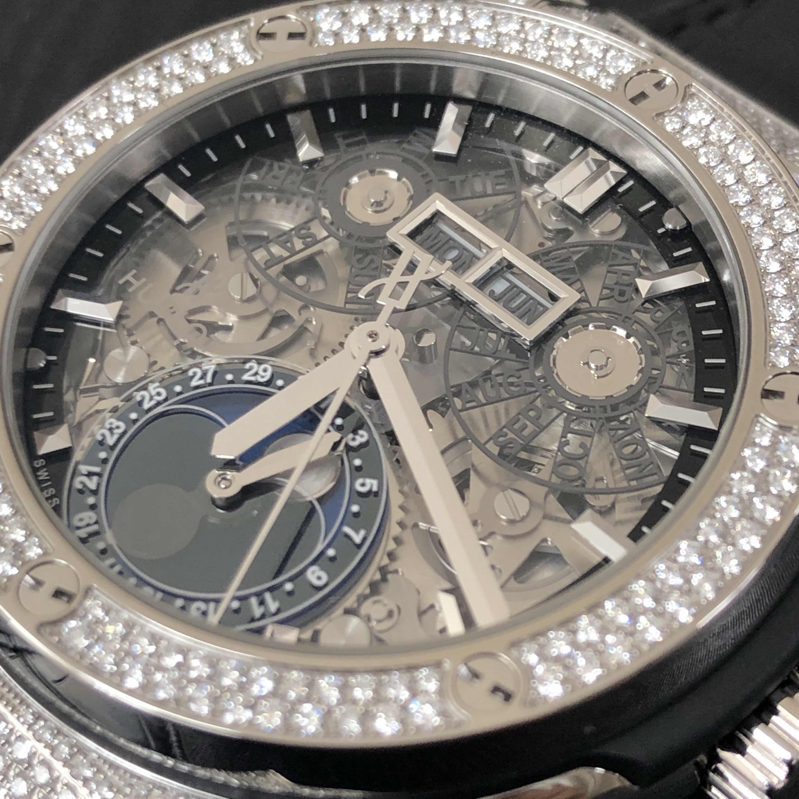 Hublot 547.NX.0170.LR.1704 CLASSIC FUSION Automatic Titanium & Diamond