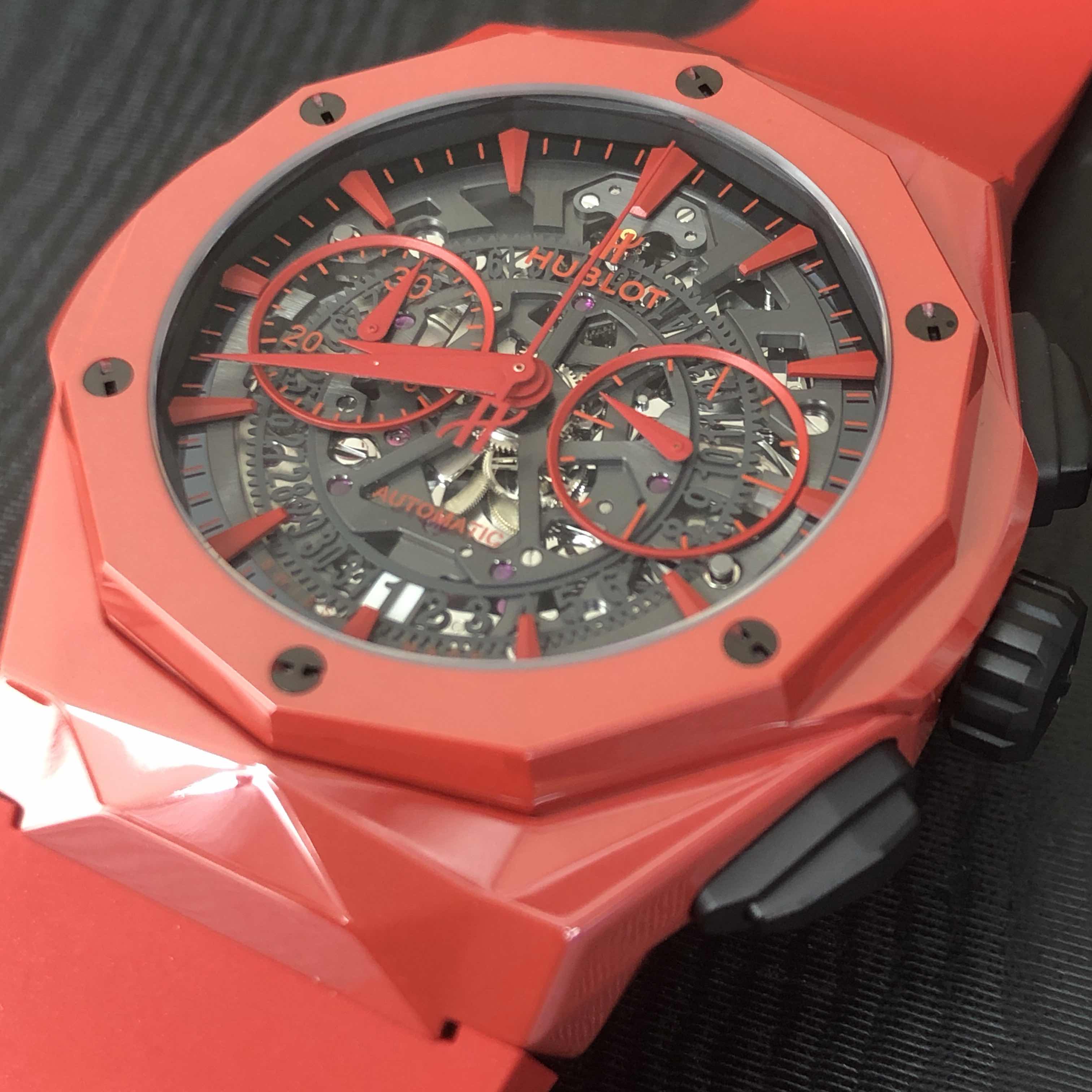 Hublot 525.CF.0130.RX.ORL19 CLASSIC FUSION Automatic Ceramic