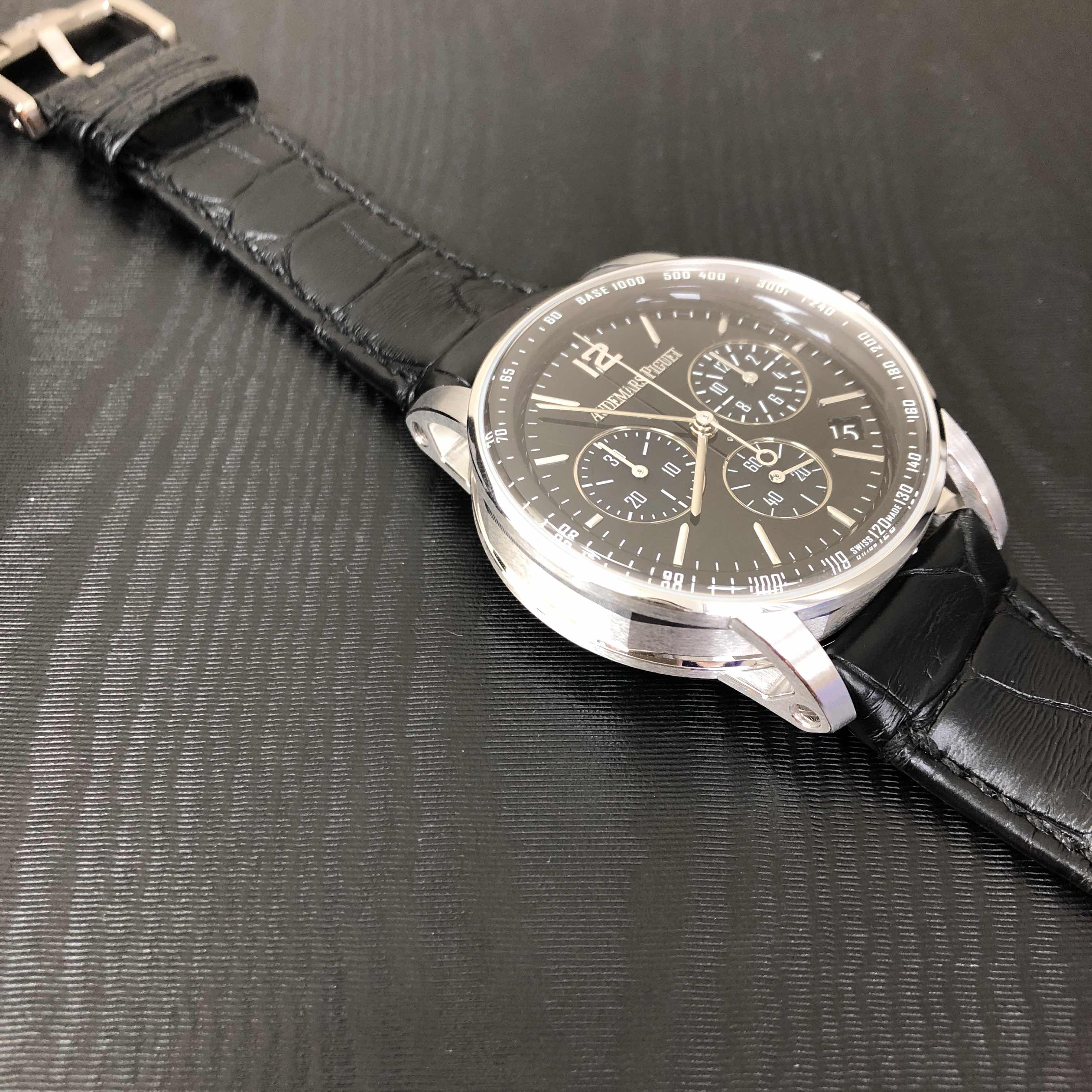 Audemars Piguet 26393BC.OO.A002CR.01 CODE 11.59 Automatic 18kt White Gold
