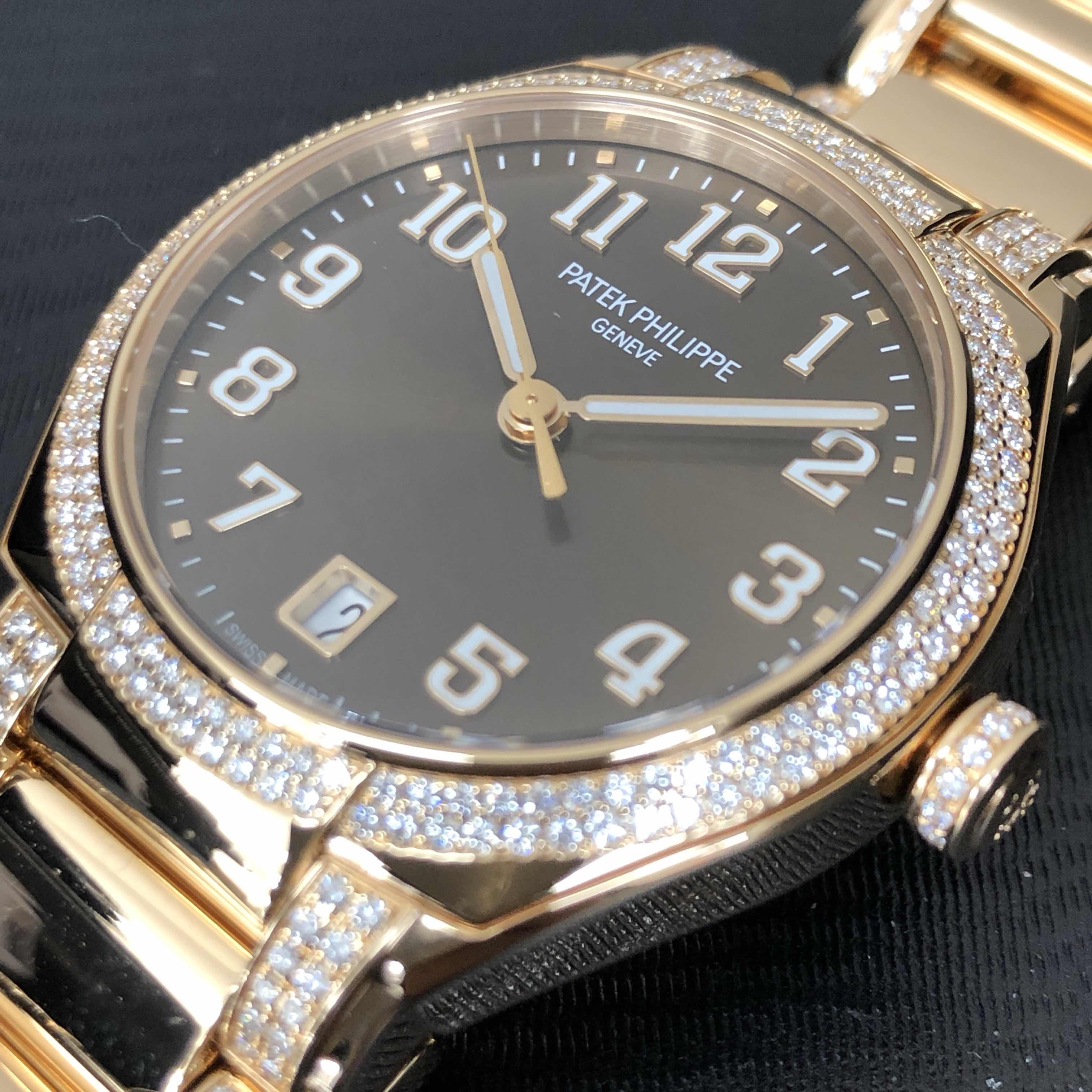 Patek Philippe 7300/1201R-001 TWENTY-4 Automatic 18kt Rose Gold & Diamonds